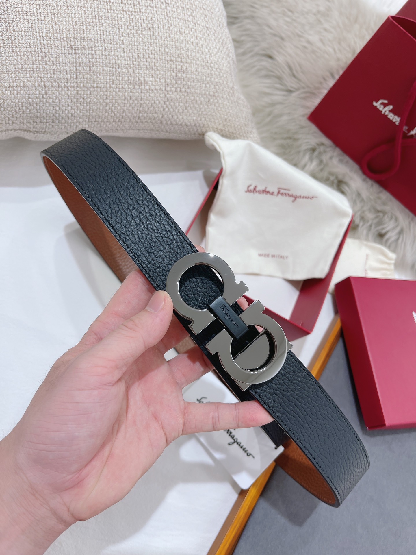 Salvatore Ferragamo Male Leather Belt M