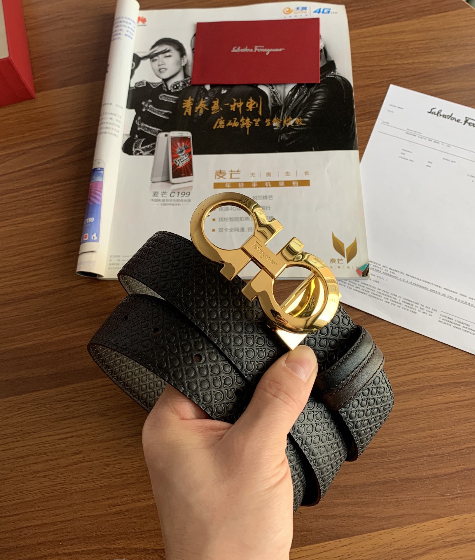 Salvatore Ferragamo Male Leather Belt M