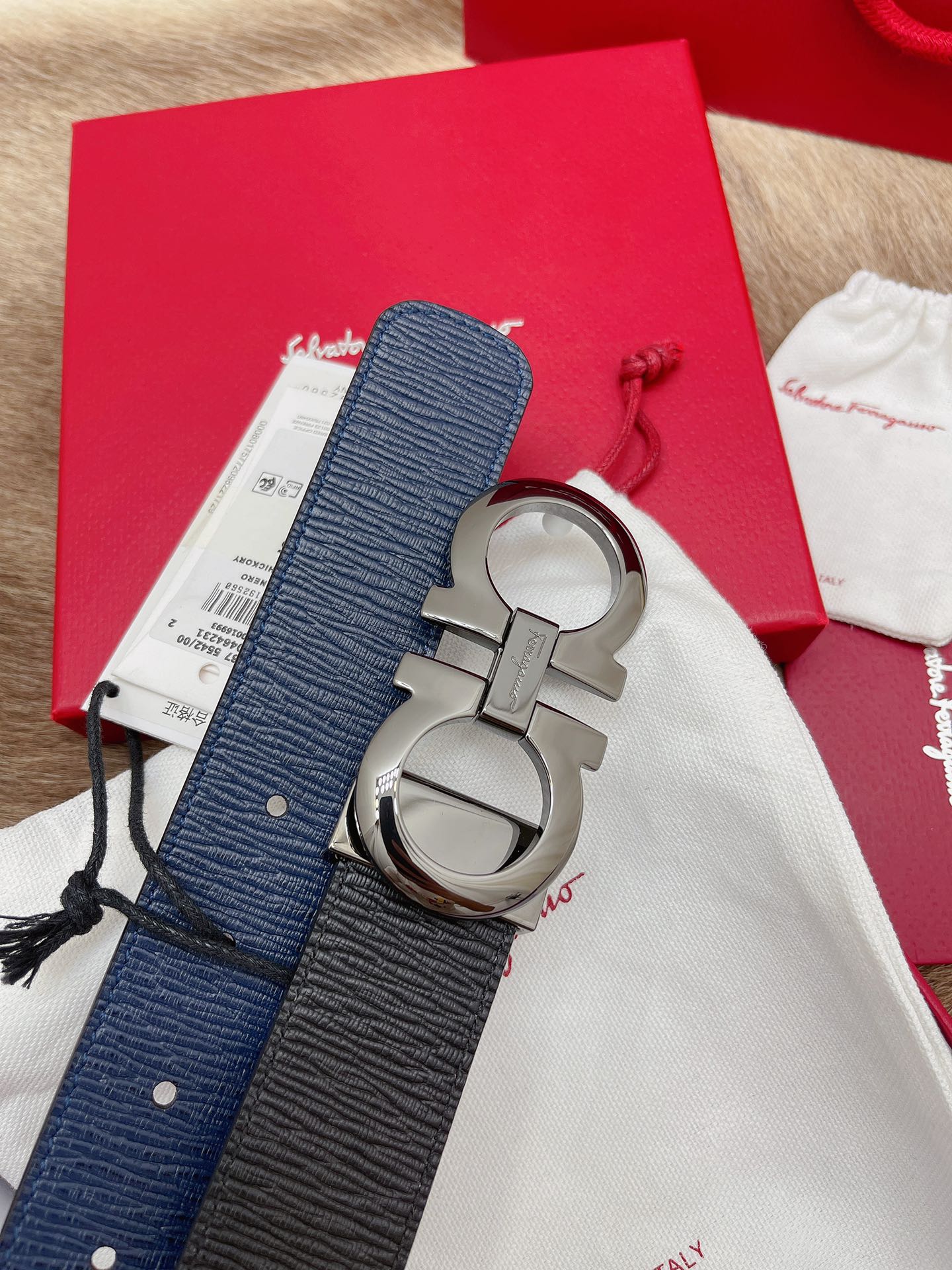 Salvatore Ferragamo Male Leather Belt M