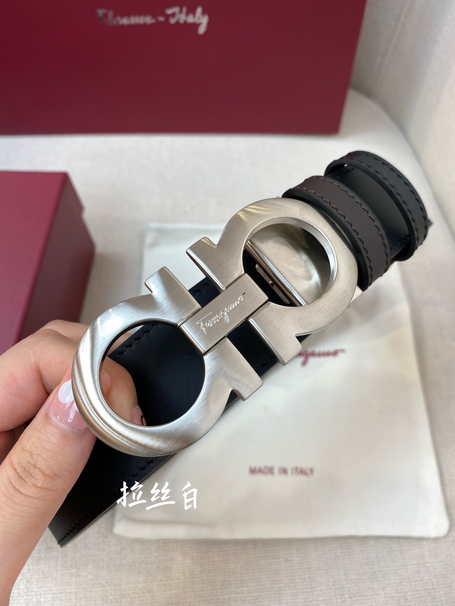 Salvatore Ferragamo Male Leather Belt M