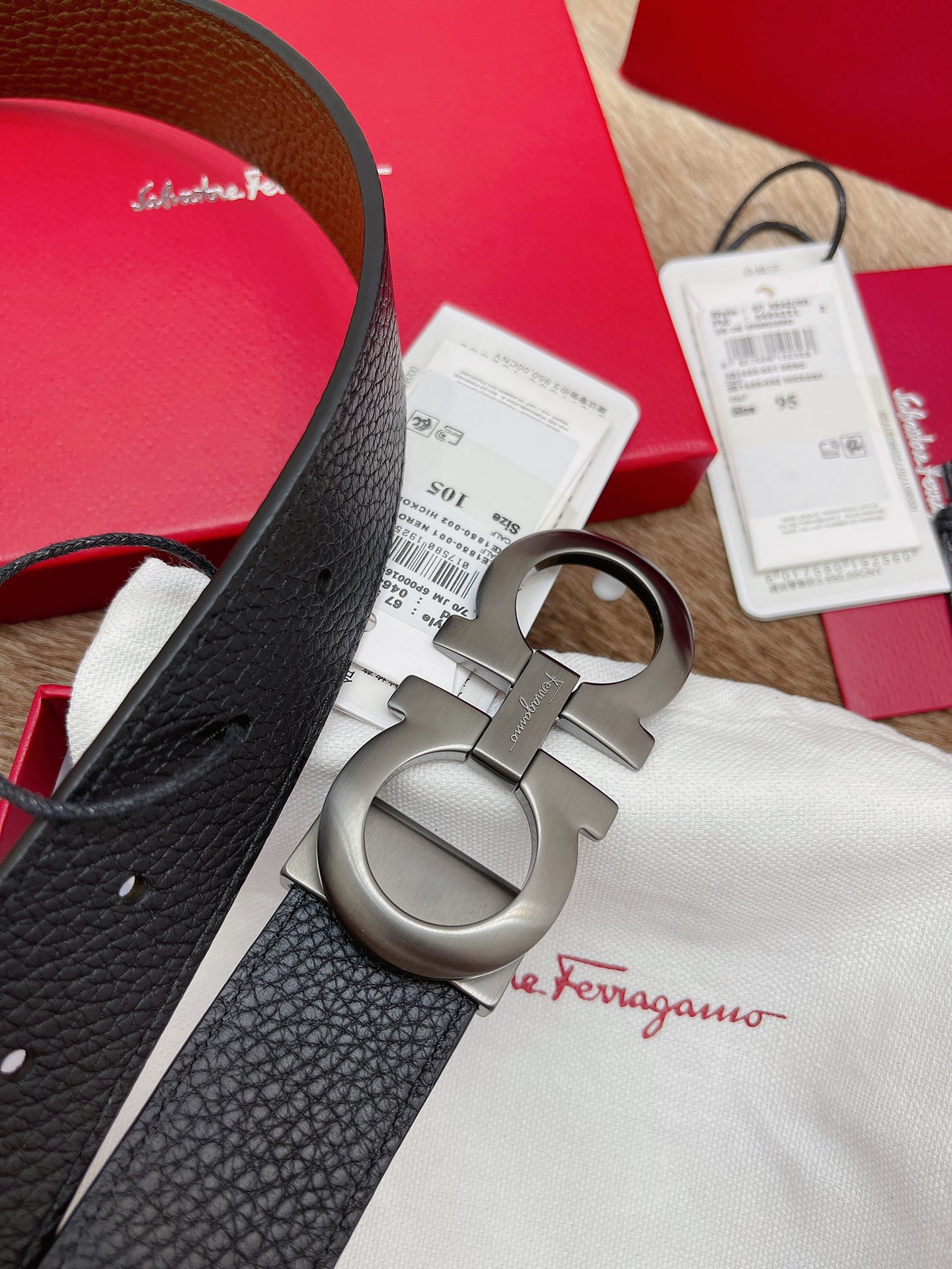 Salvatore Ferragamo Male Leather Belt M