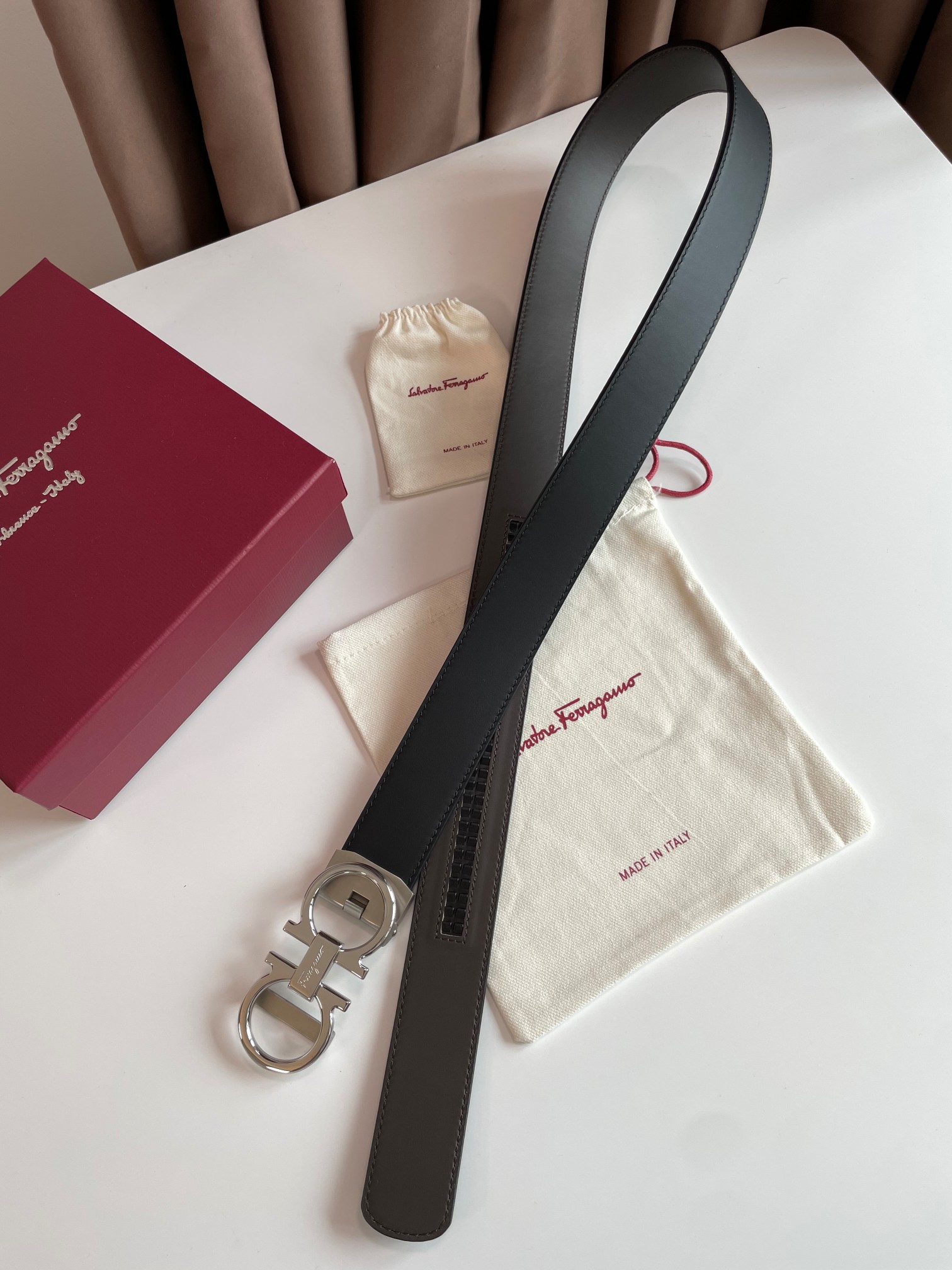 Salvatore Ferragamo Male Leather Belt M