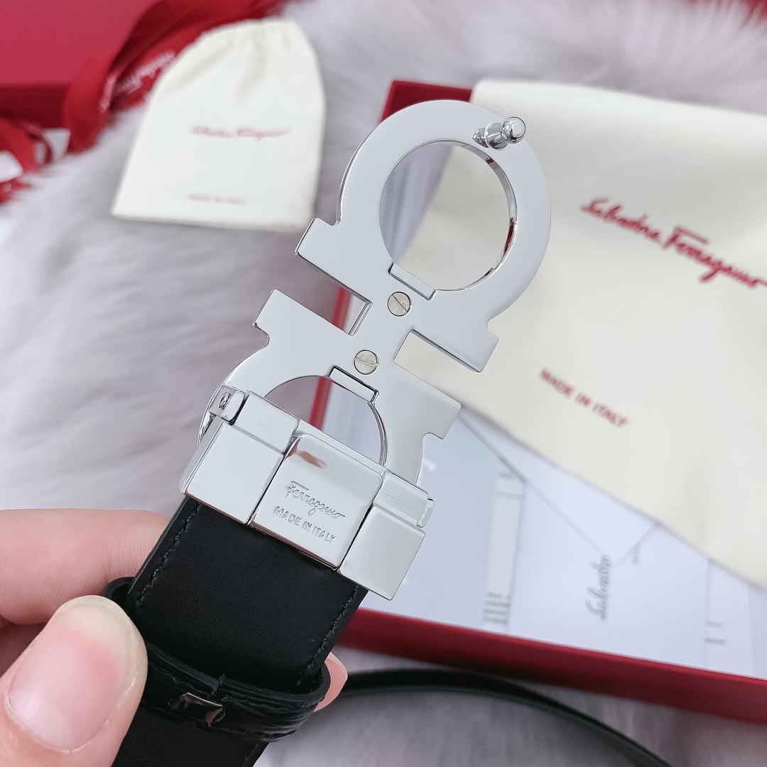 Salvatore Ferragamo Male Leather Belt 35mm-m