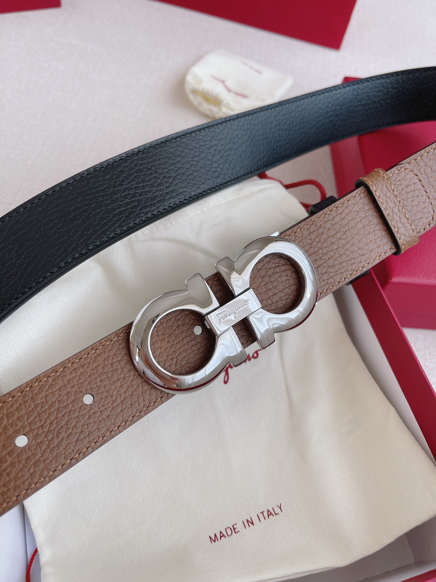 Salvatore Ferragamo Male Leather Belt Cow Leather M