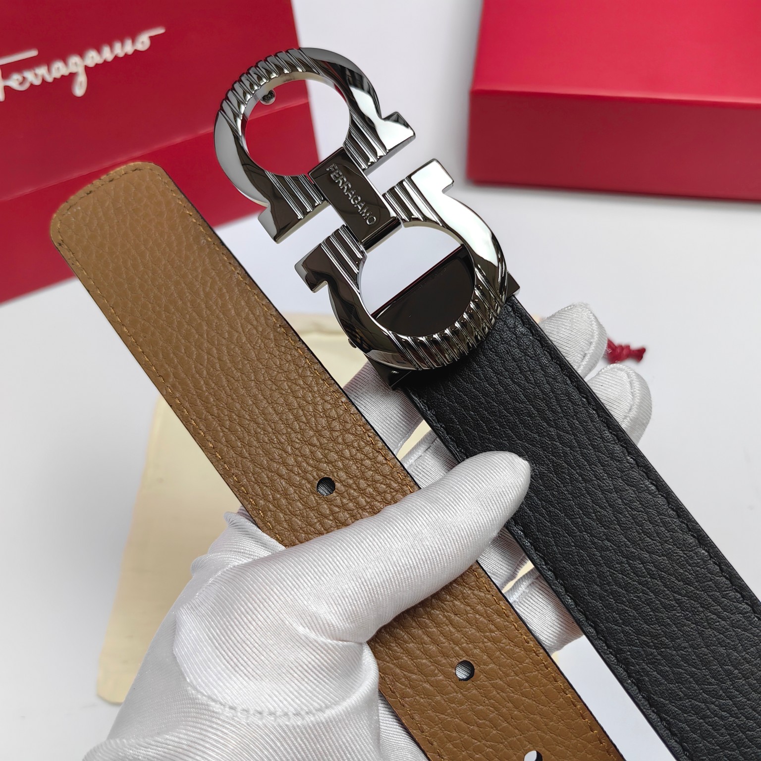 Salvatore Ferragamo Male Leather Belt Cow Leather M