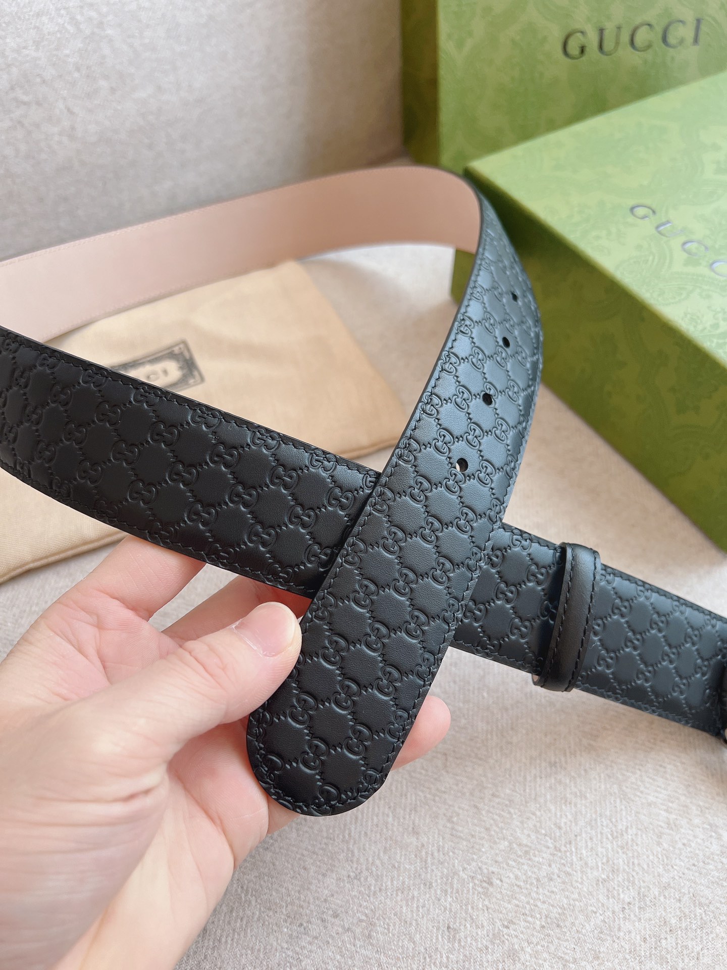 Gucci Leather Belt S-m