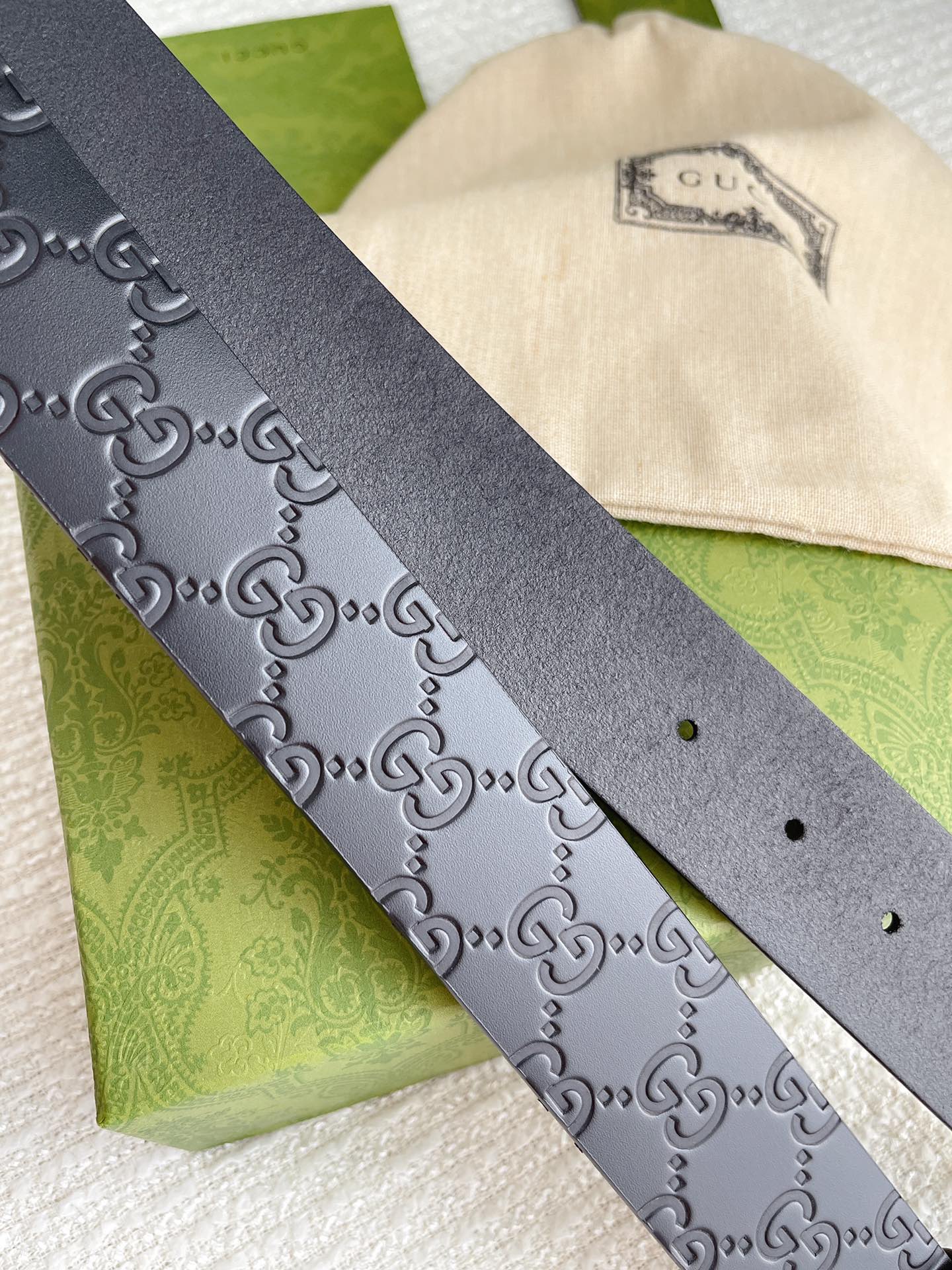 Gucci Male Leather Belt 38mm