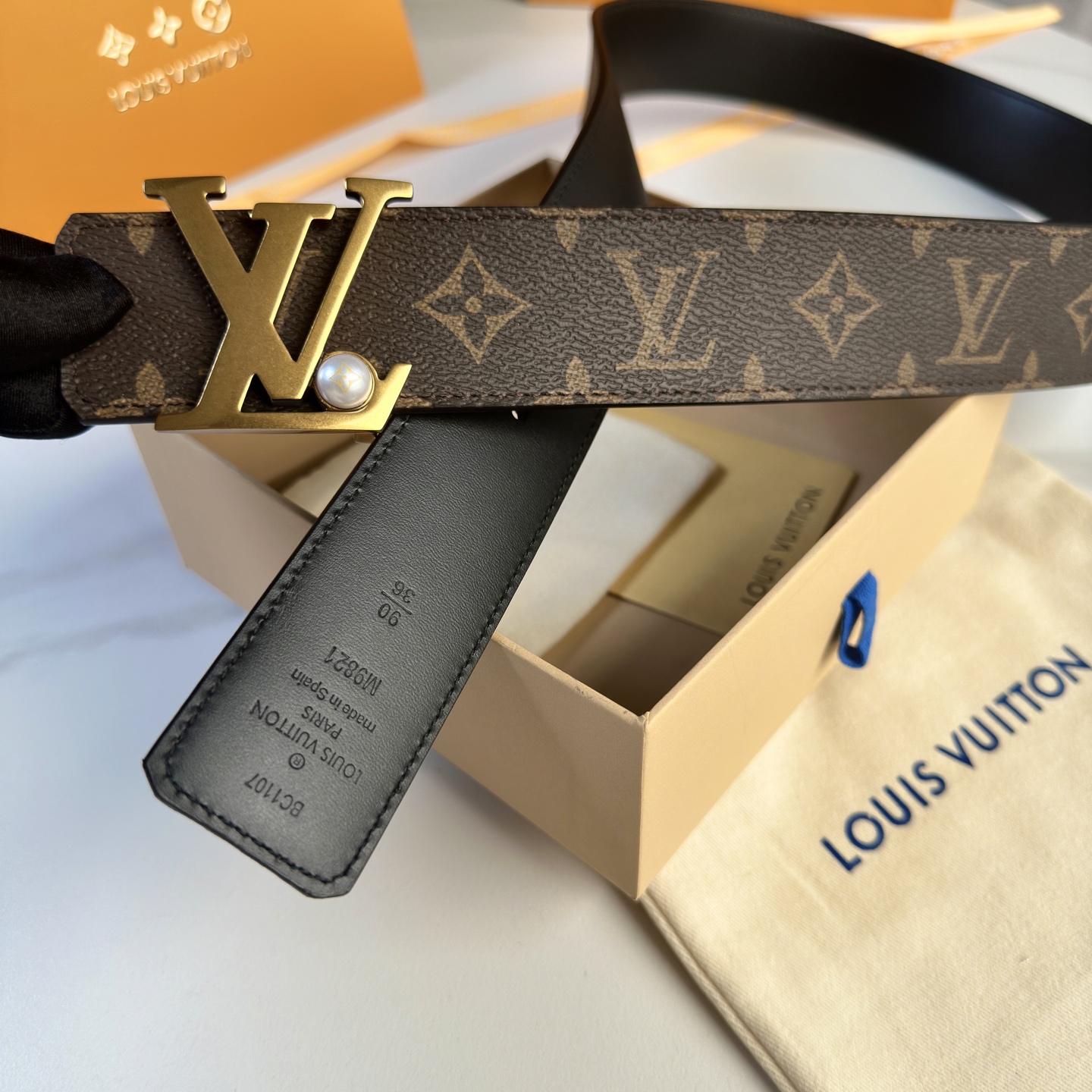 Louis Vuitton Basic Belt Cow Leather S-l