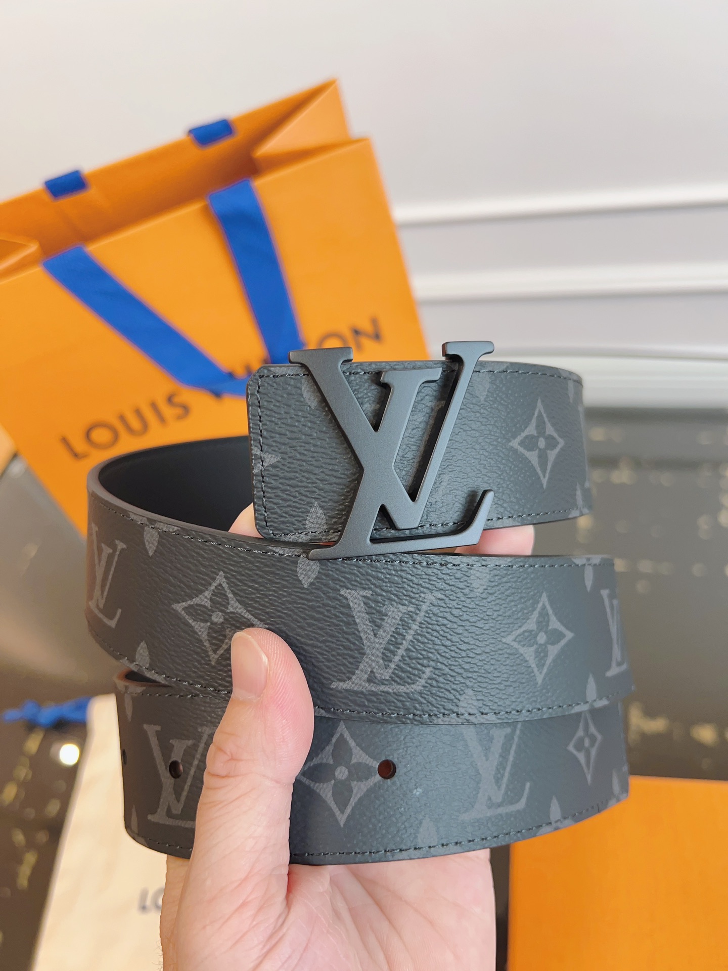 Louis Vuitton Male Basic Belt Cow Leather Black S-m-l