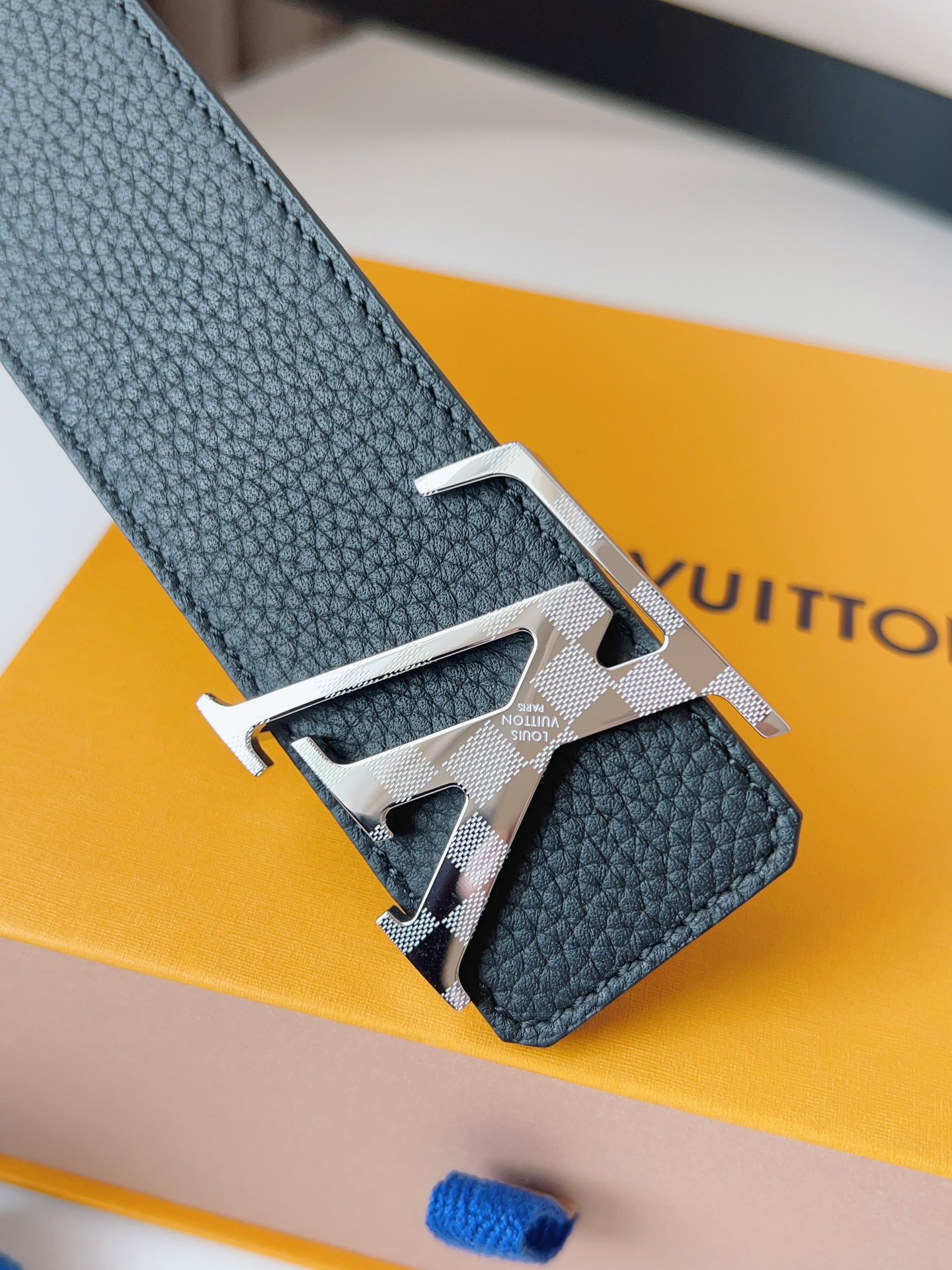 Louis Vuitton Male Basic Belt Cow Leather S-m-l