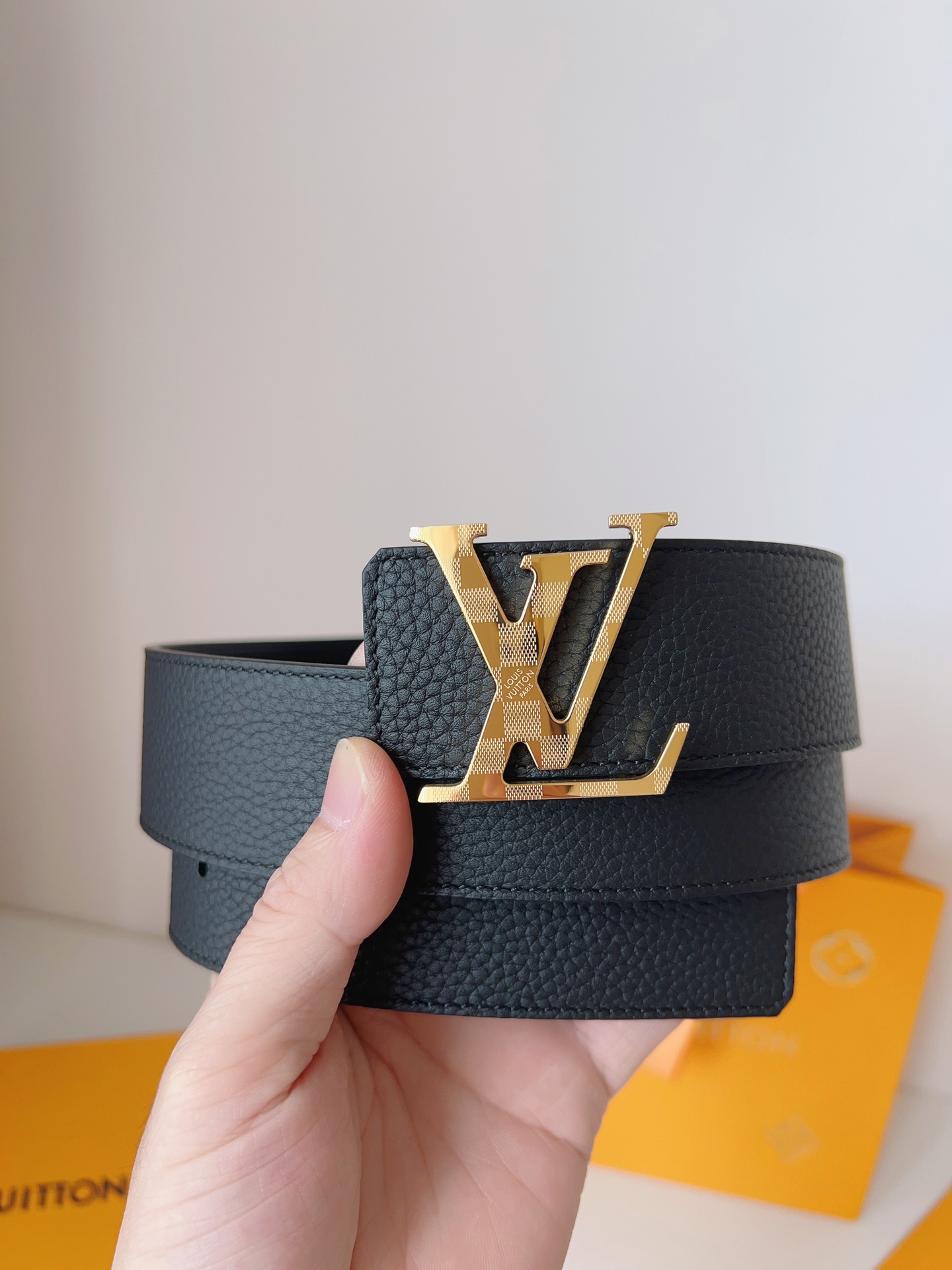 Louis Vuitton Male Basic Belt Cow Leather S-m-l