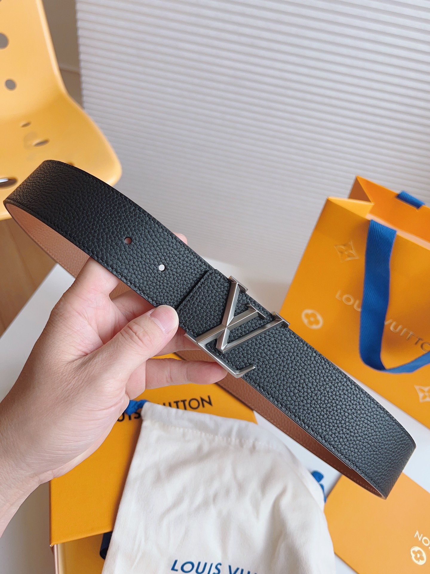 Louis Vuitton Leather Belt M-l