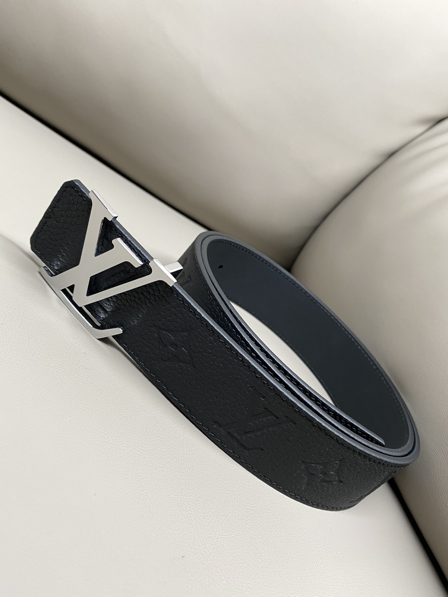 Louis Vuitton Basic Belt Cow Leather L