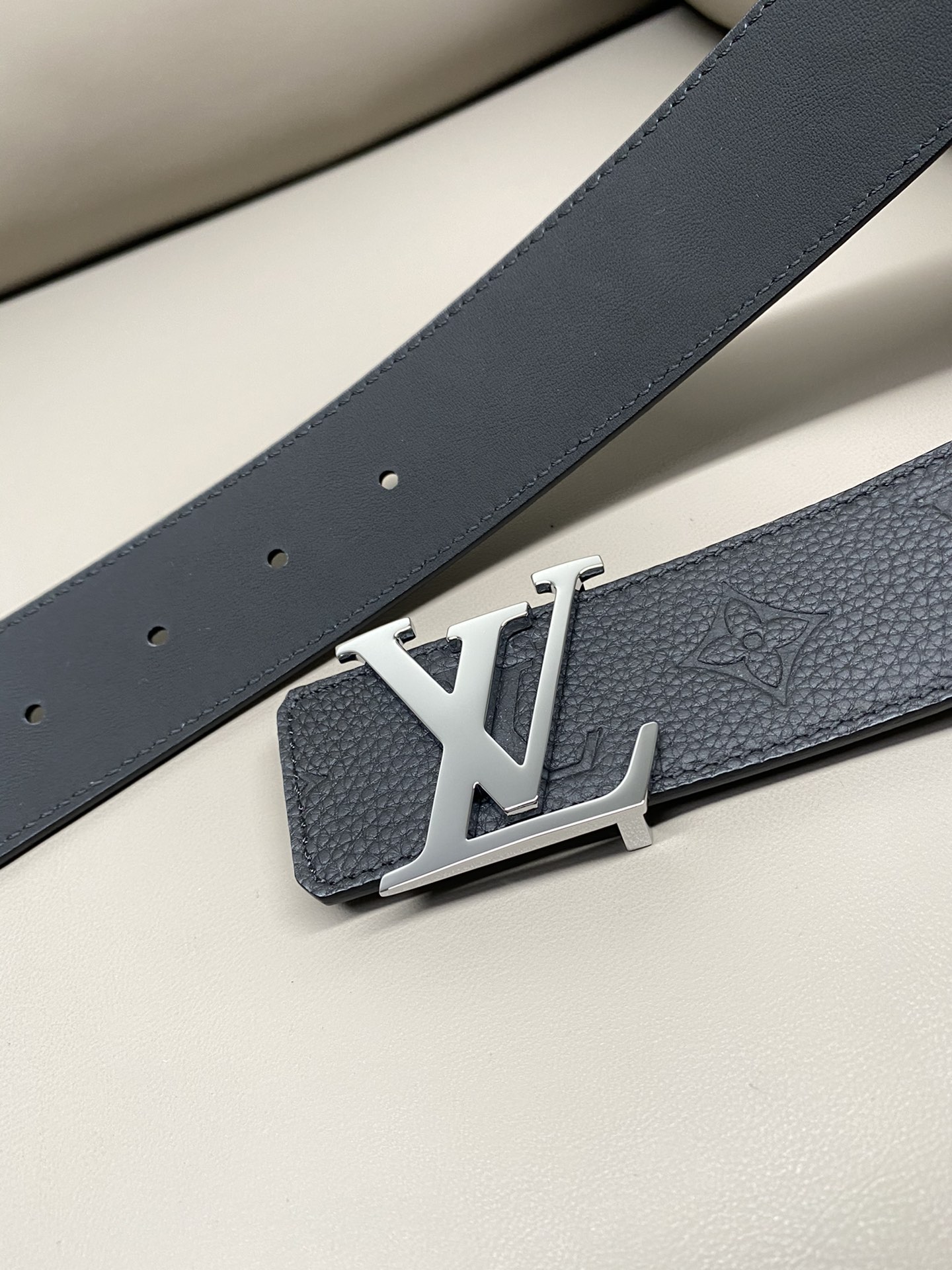 Louis Vuitton Basic Belt Cow Leather L