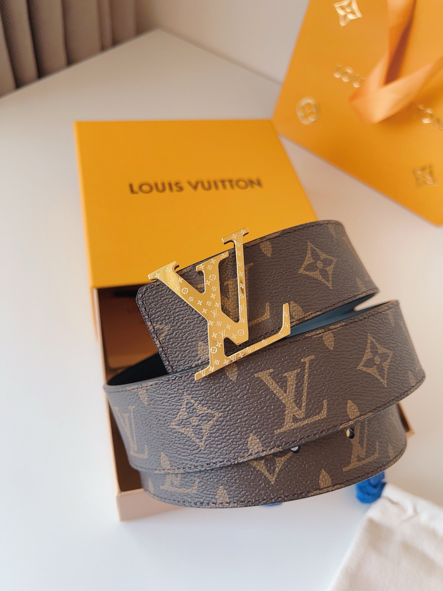 Louis Vuitton Basic Belt 40mm-l