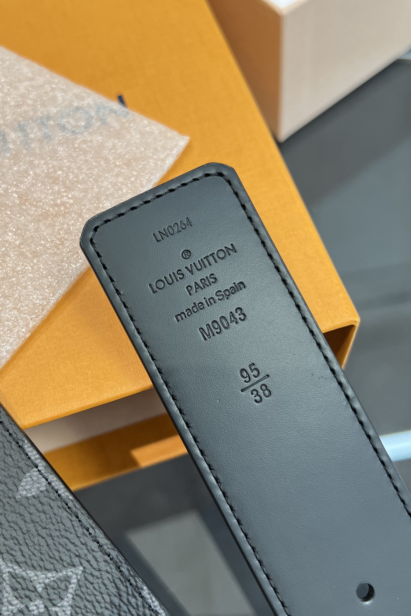 Louis Vuitton Basic Belt 40mm-m-l