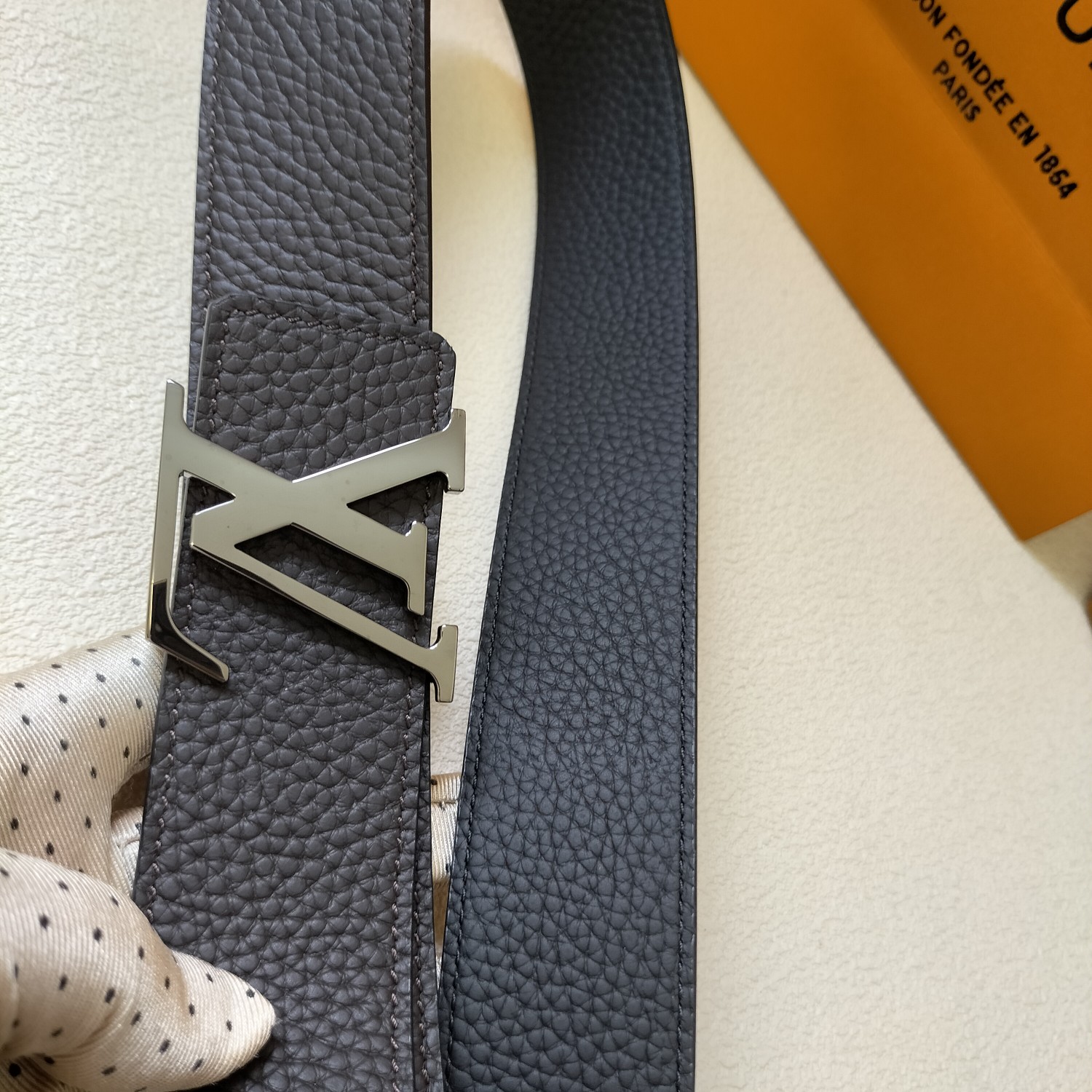 Louis Vuitton Basic Belt L