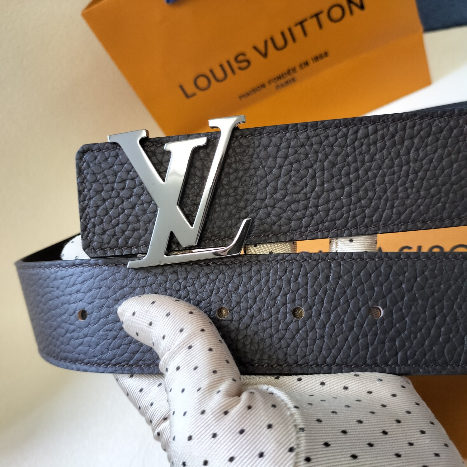 Louis Vuitton Basic Belt L