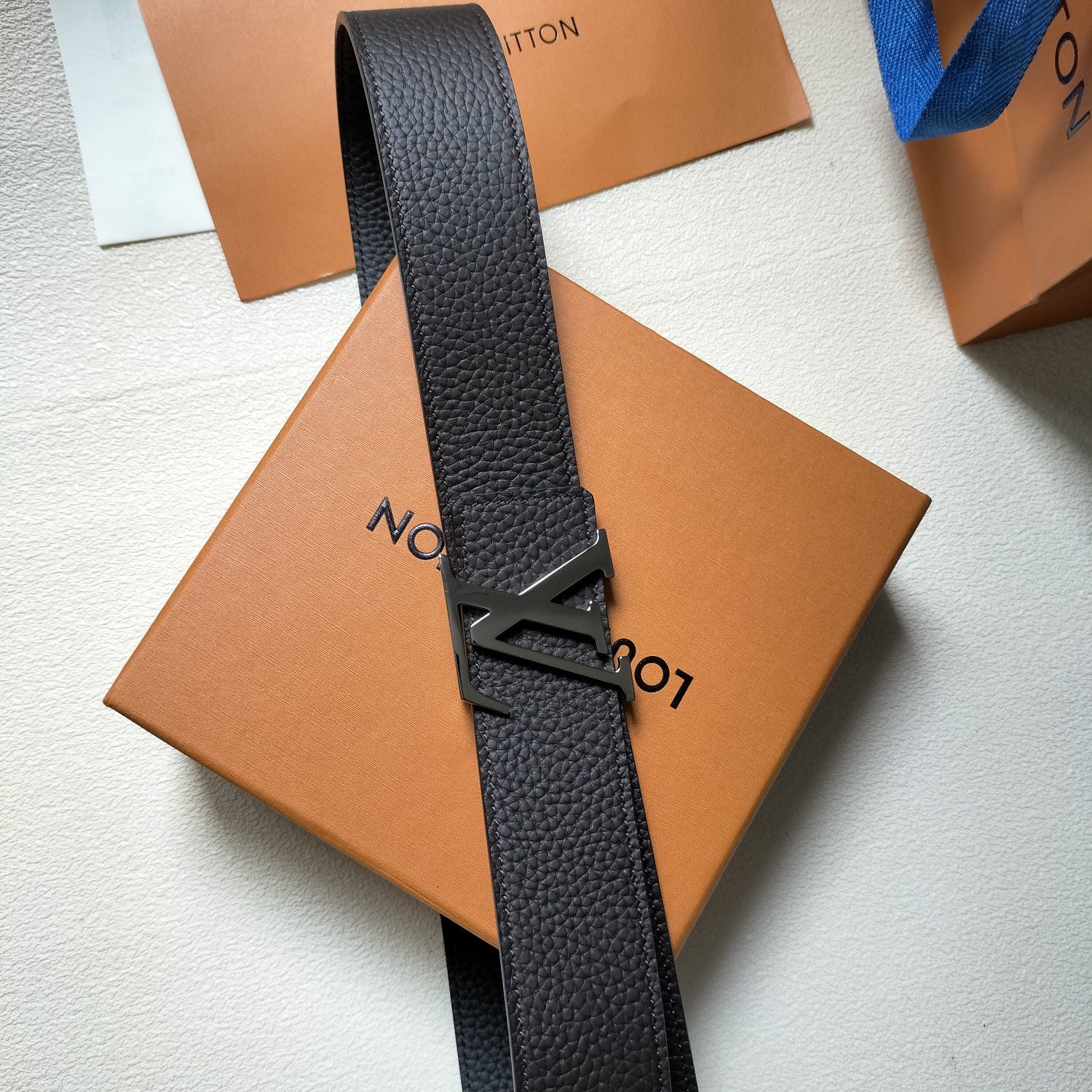 Louis Vuitton Basic Belt L