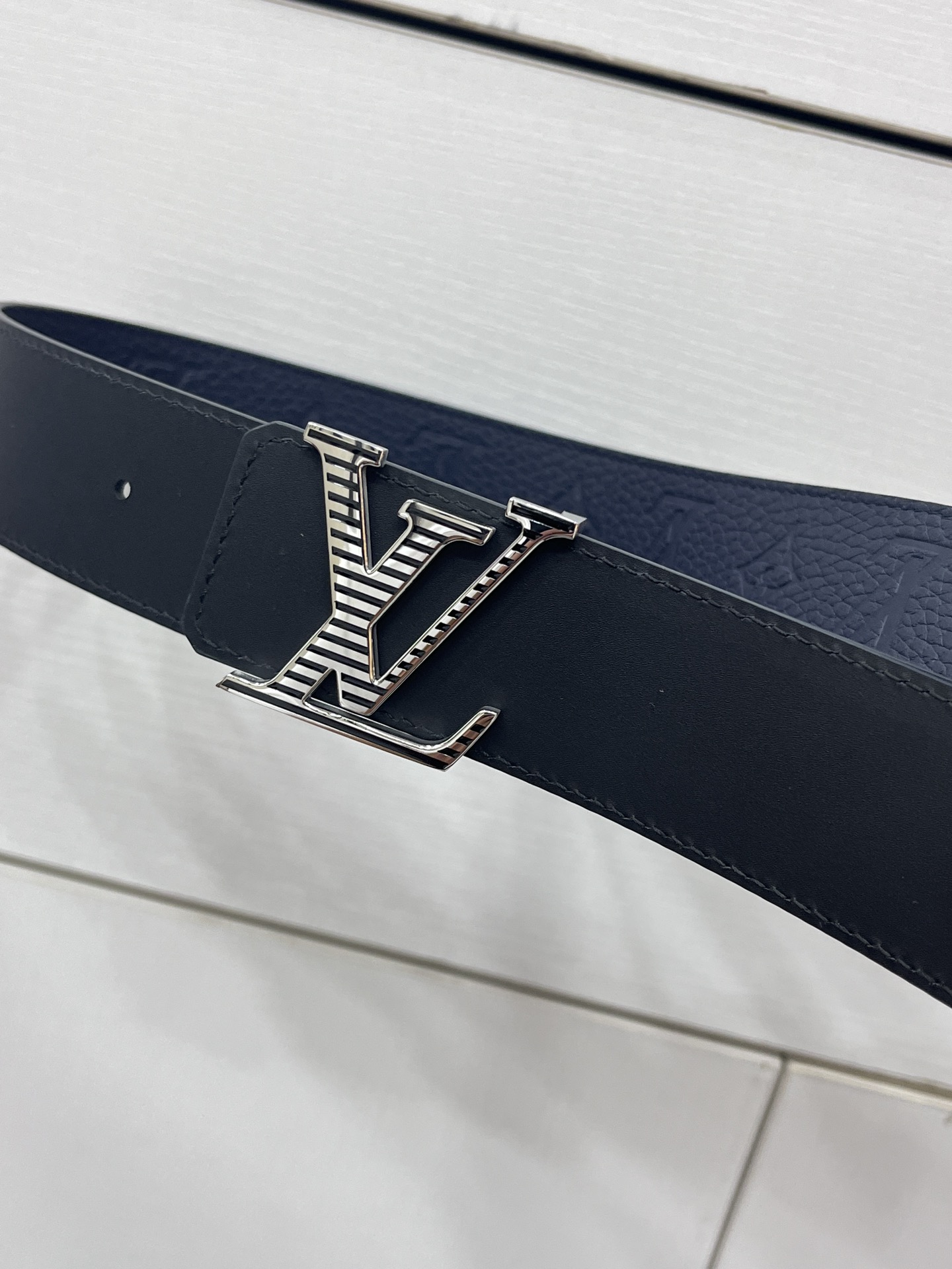 Louis Vuitton Male Basic Belt Cow Leather 40mm-l