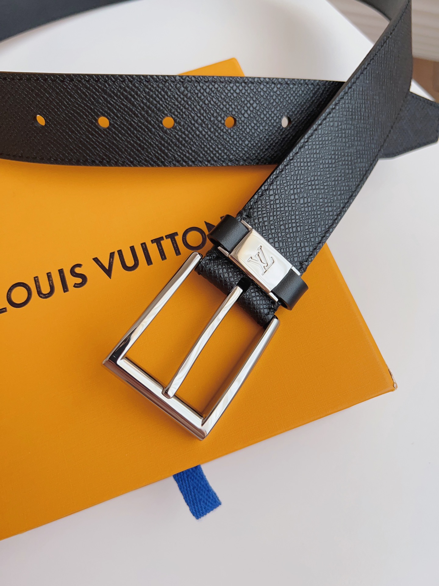 Louis Vuitton Male Basic Belt 35mm-l