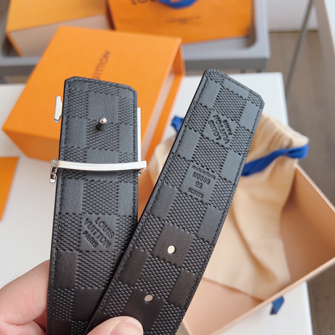 Louis Vuitton Male Basic Belt M-l