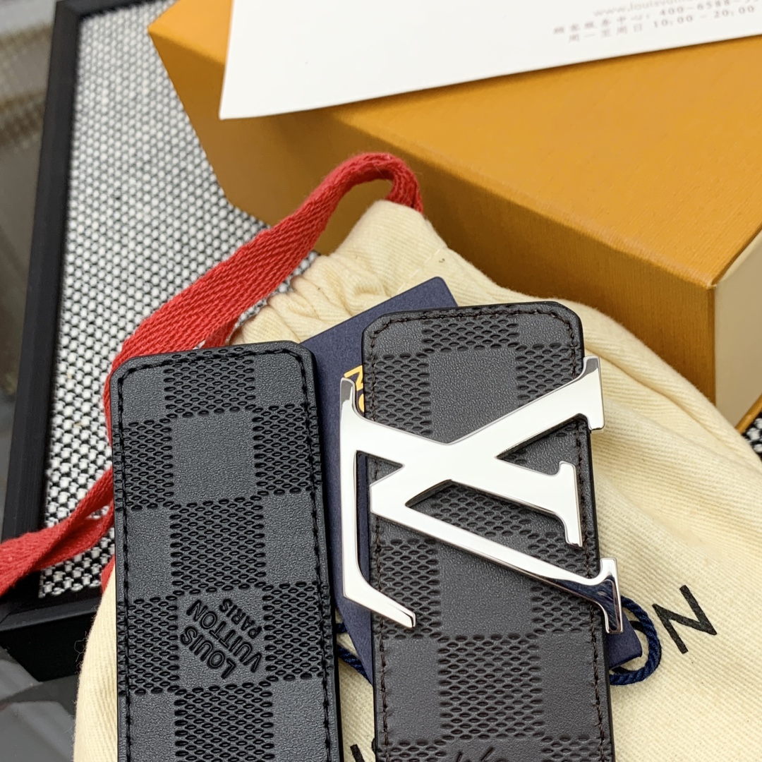 Louis Vuitton Male Leather Belt L