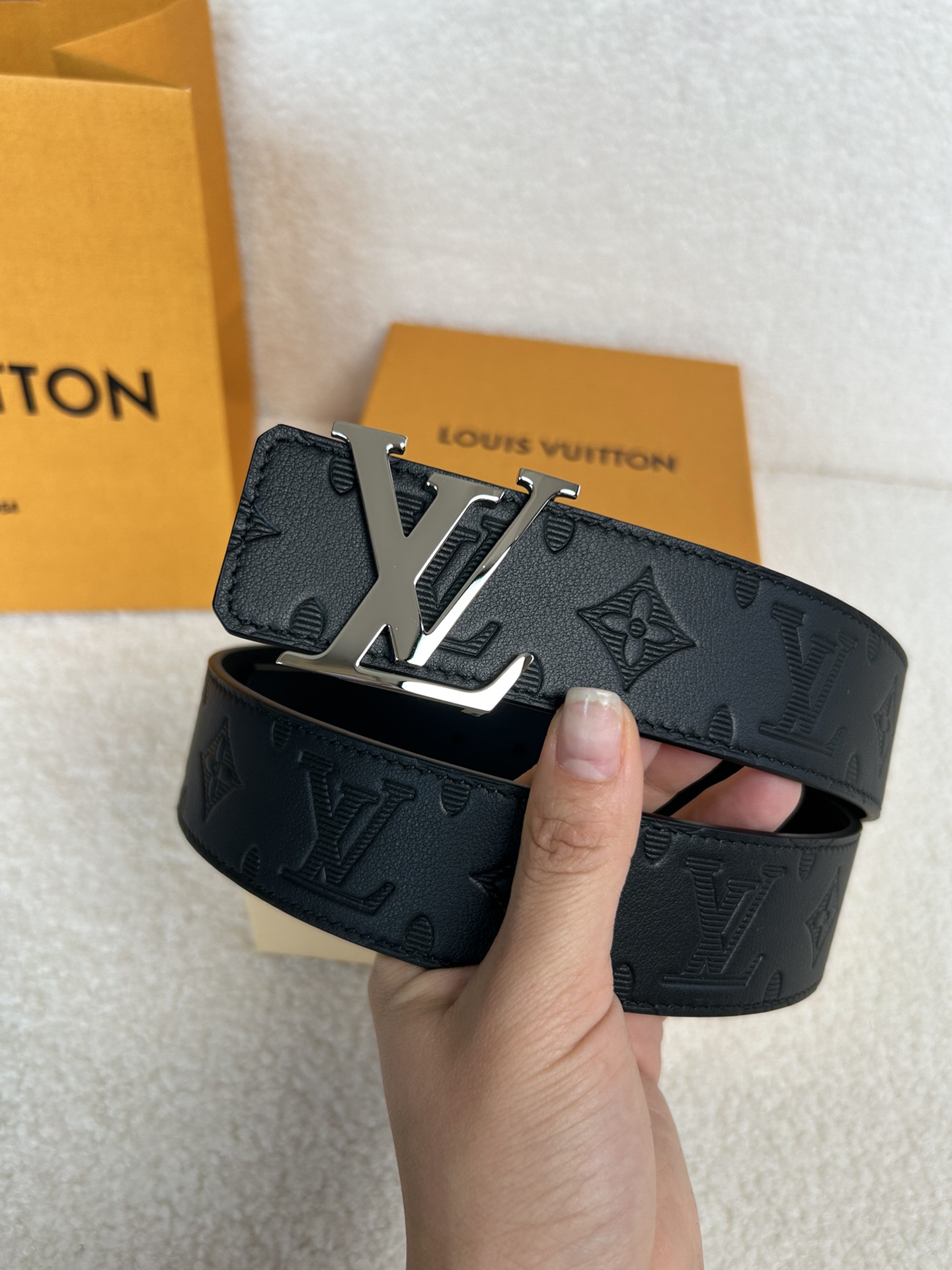 Louis Vuitton Male Basic Belt Cow Leather M-l