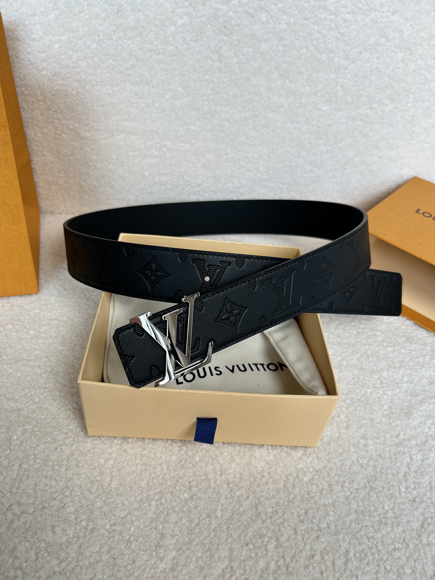 Louis Vuitton Male Basic Belt Cow Leather M-l