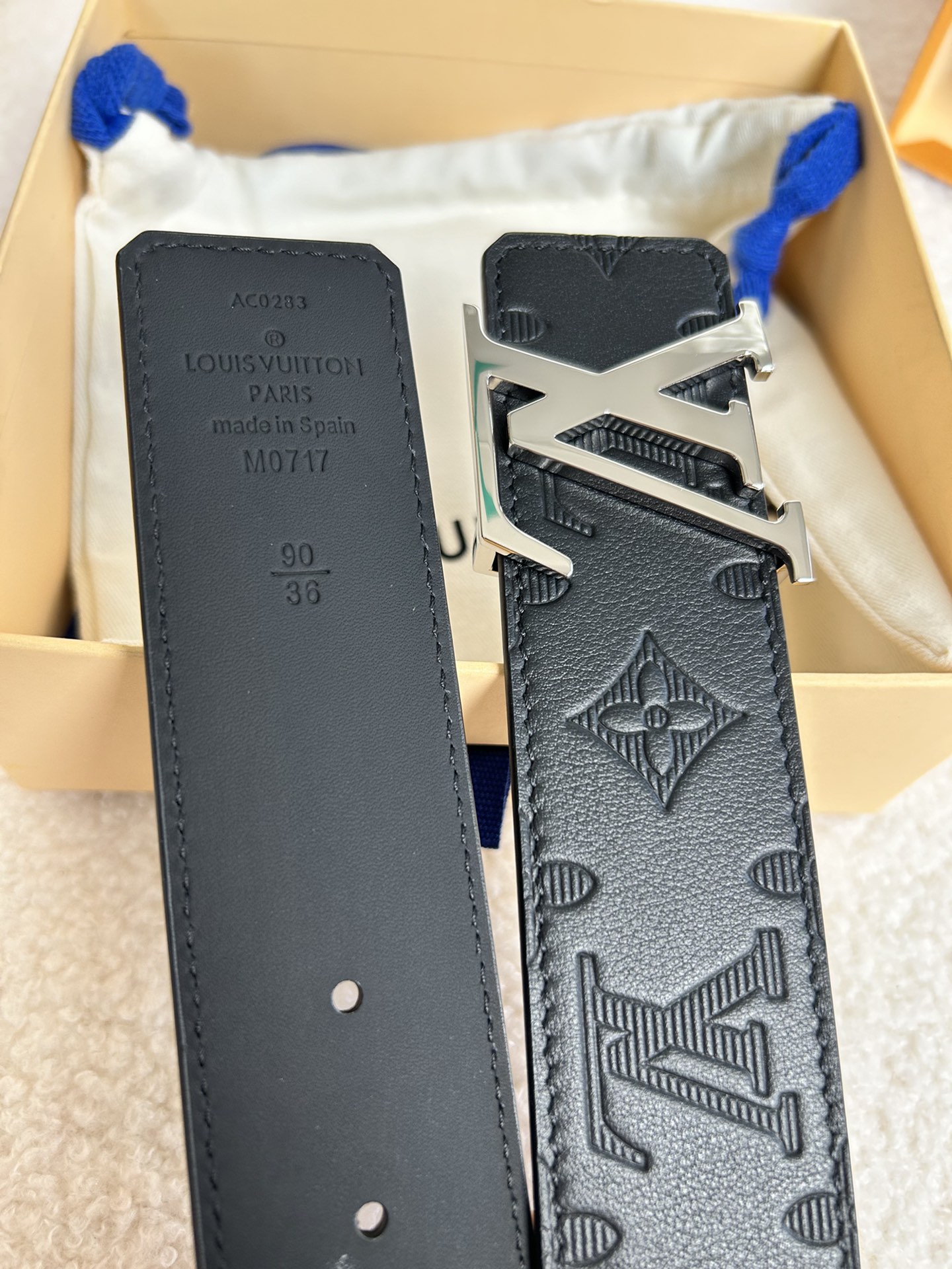 Louis Vuitton Male Basic Belt Cow Leather M-l