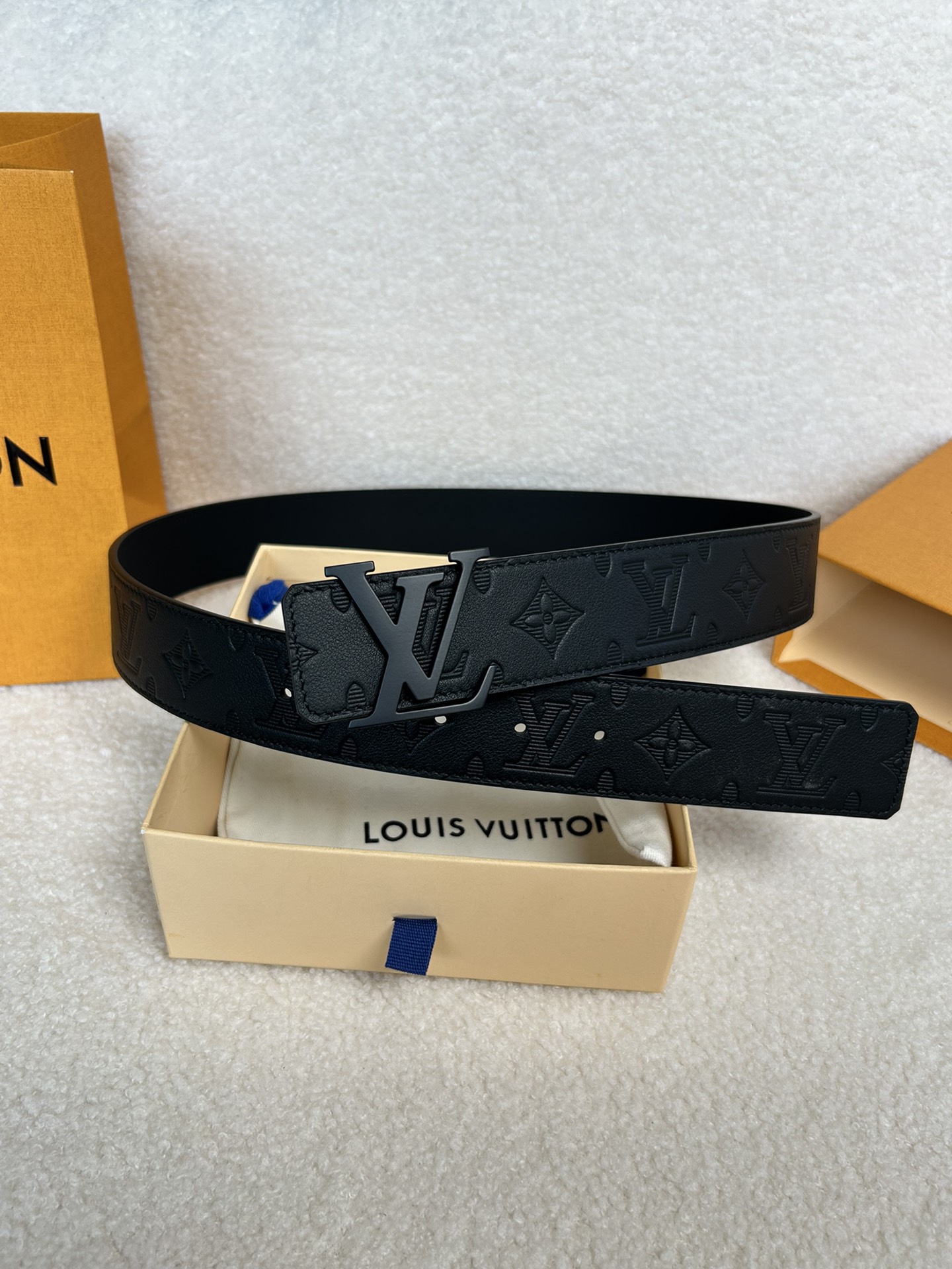 Louis Vuitton Male Basic Belt Cow Leather M-l
