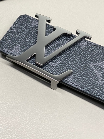 Louis Vuitton Male Basic Belt 40mm-l