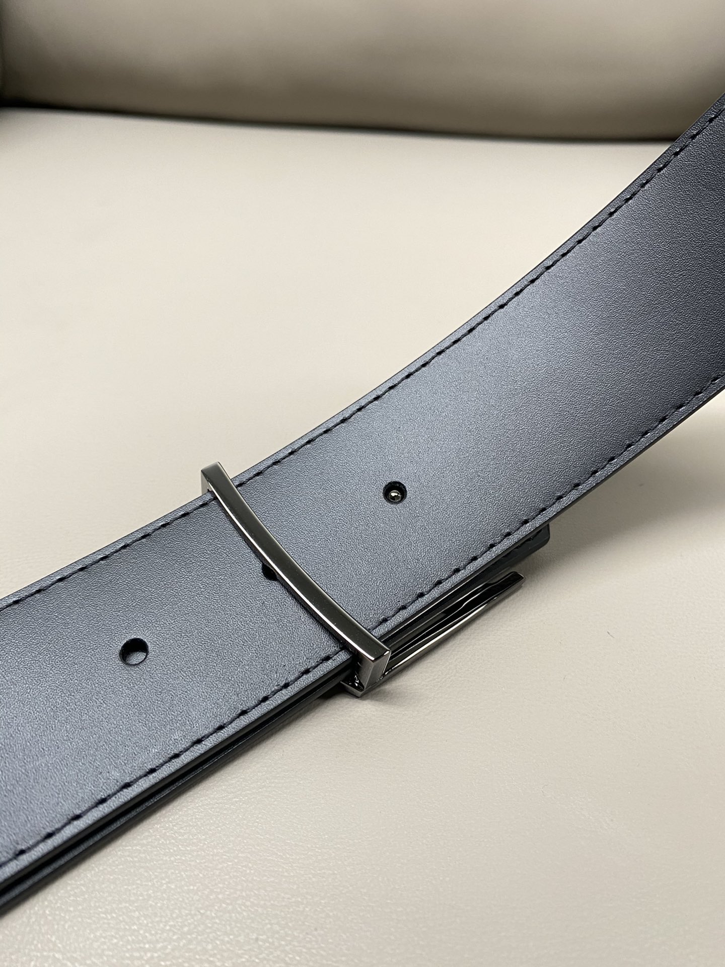 Louis Vuitton Male Basic Belt 40mm-l