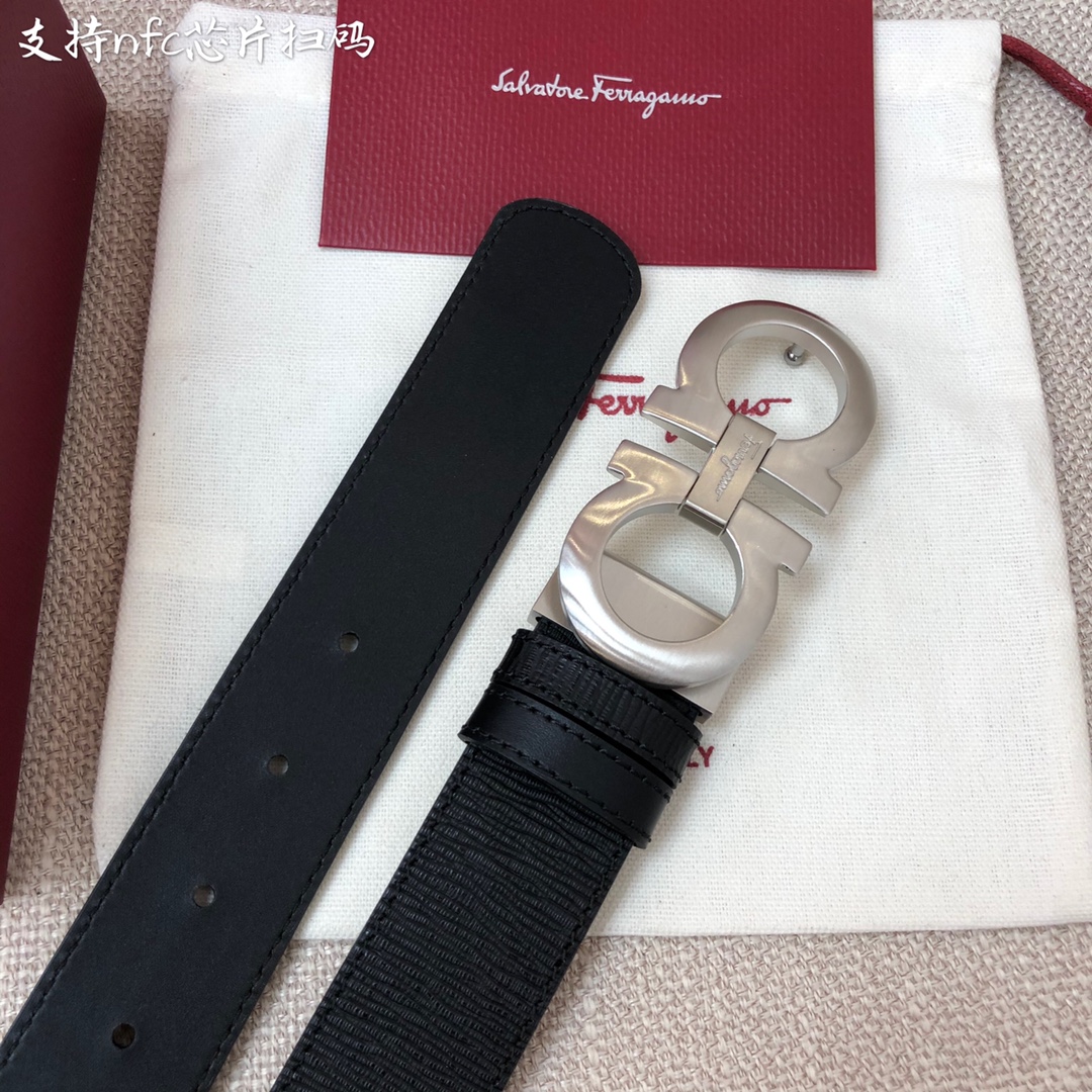 Salvatore Ferragamo Male Leather Belt Cow Leather M