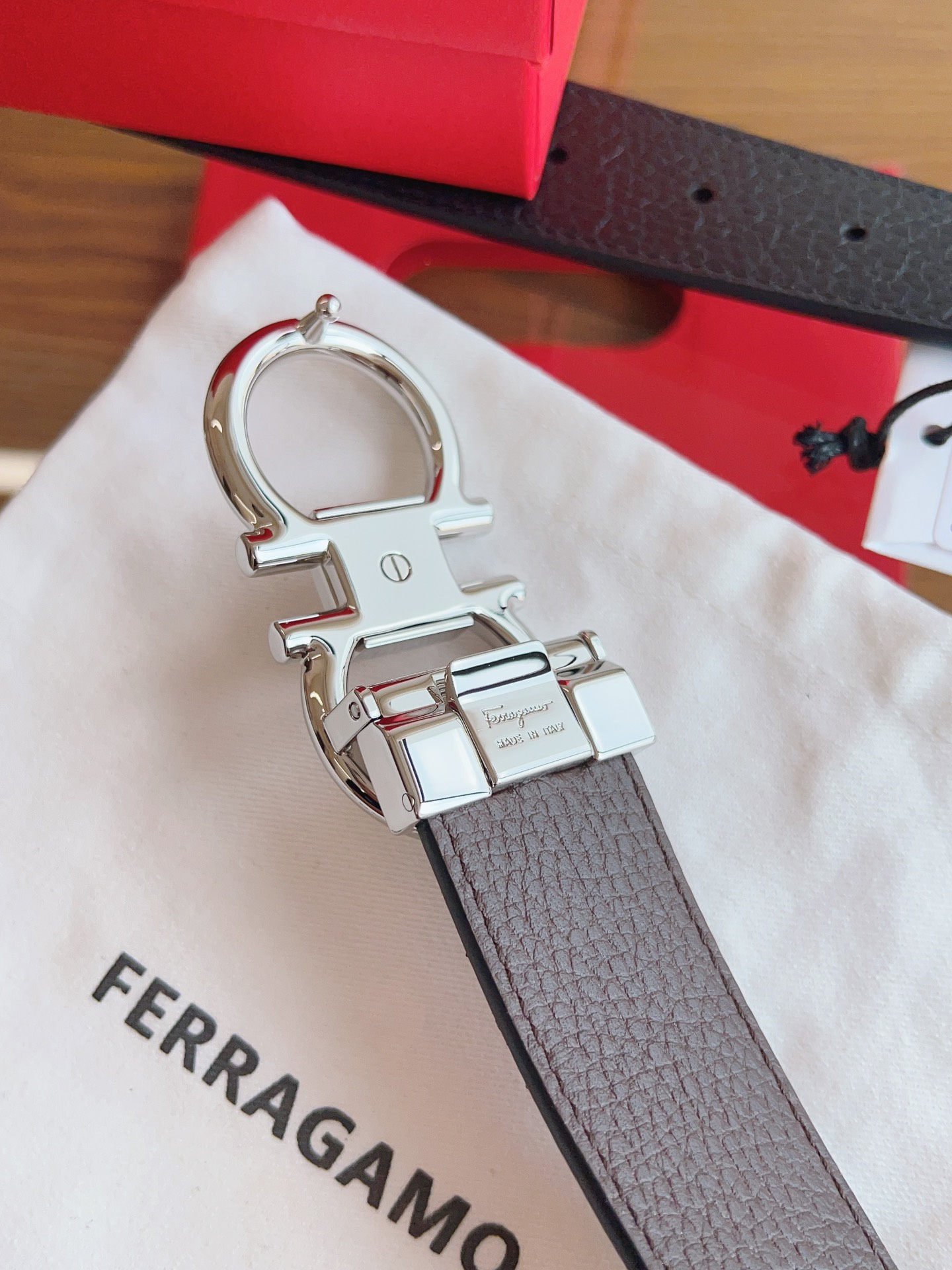 Salvatore Ferragamo Male Leather Belt Top Grain Leather S-m-l