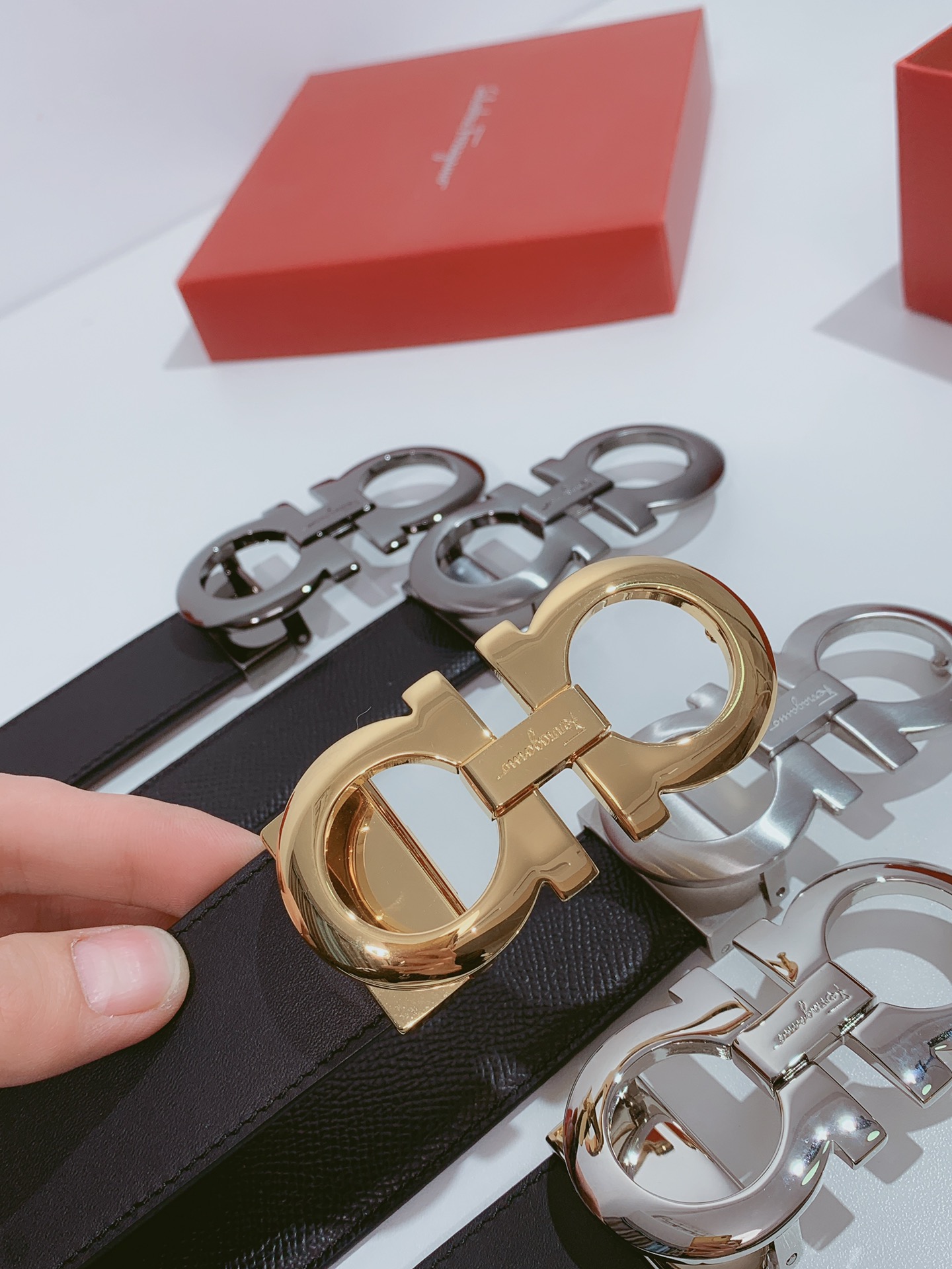 Salvatore Ferragamo Male Leather Belt Top Grain Leather S-m-l