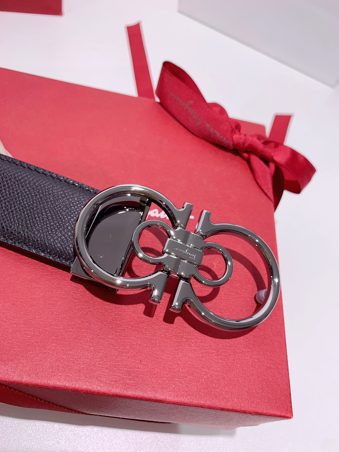 Salvatore Ferragamo Male Leather Belt Top Grain Leather S-m-l