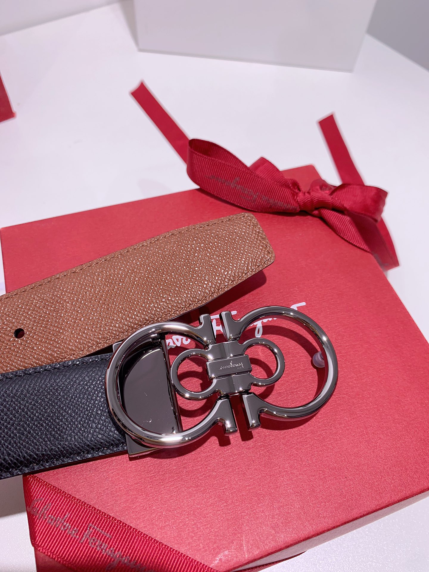 Salvatore Ferragamo Male Leather Belt Top Grain Leather S-m-l