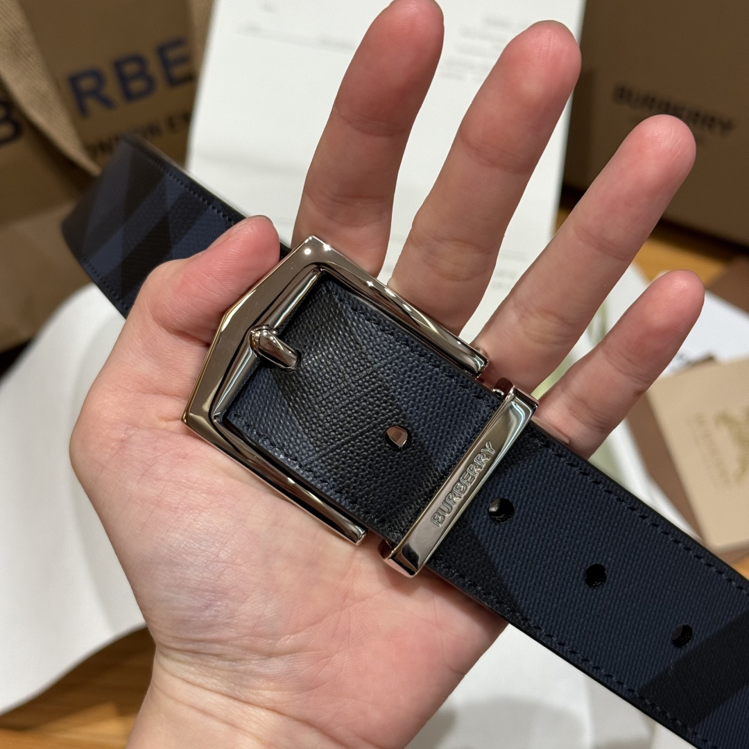 Burberry Basic Belt M