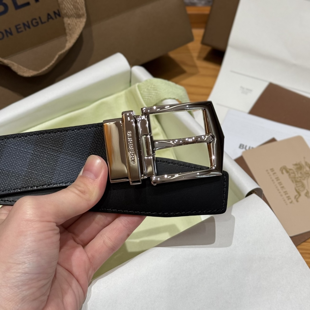 Burberry Basic Belt M