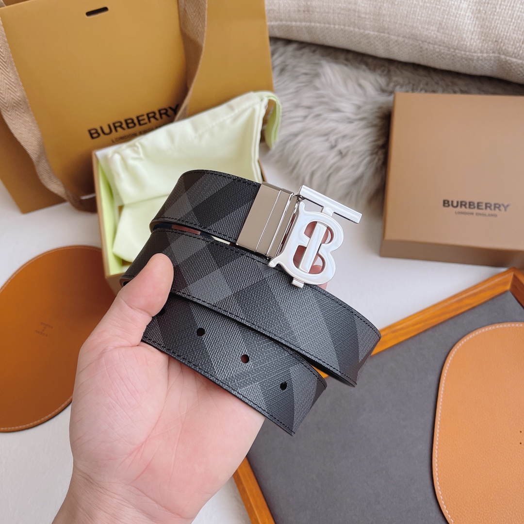 Burberry Male Basic Belt M