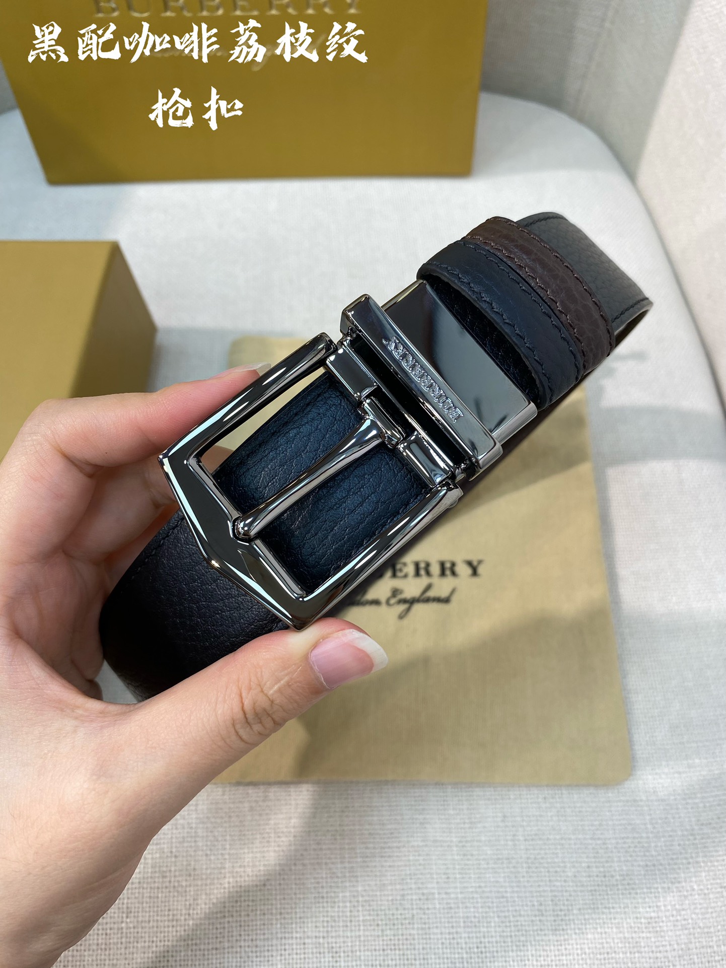 Burberry Male Leather Belt Cow Leather M
