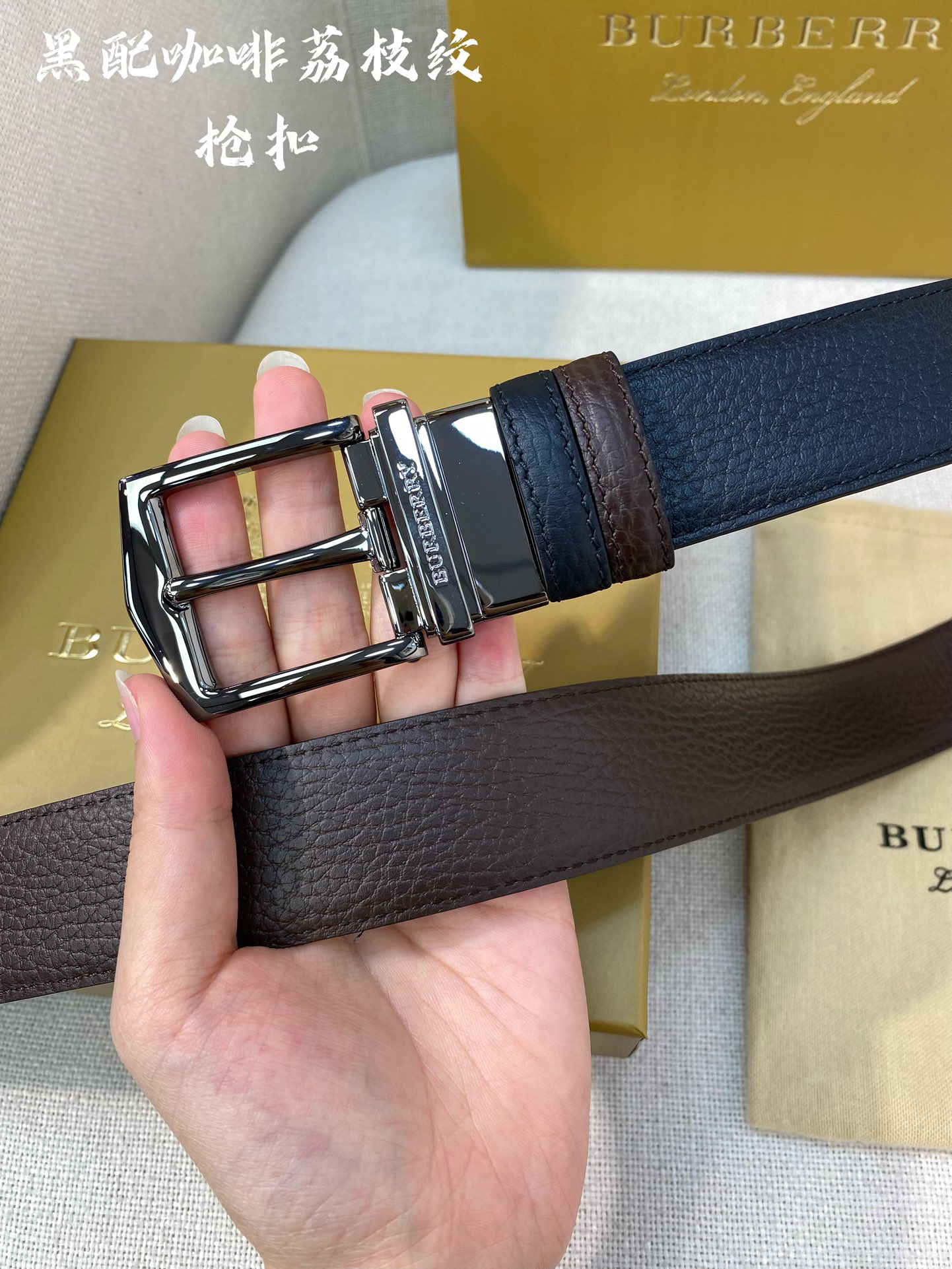 Burberry Male Leather Belt Cow Leather M
