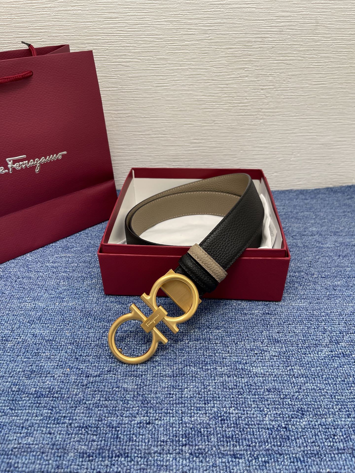Salvatore Ferragamo Leather Belt Cow Leather Black M
