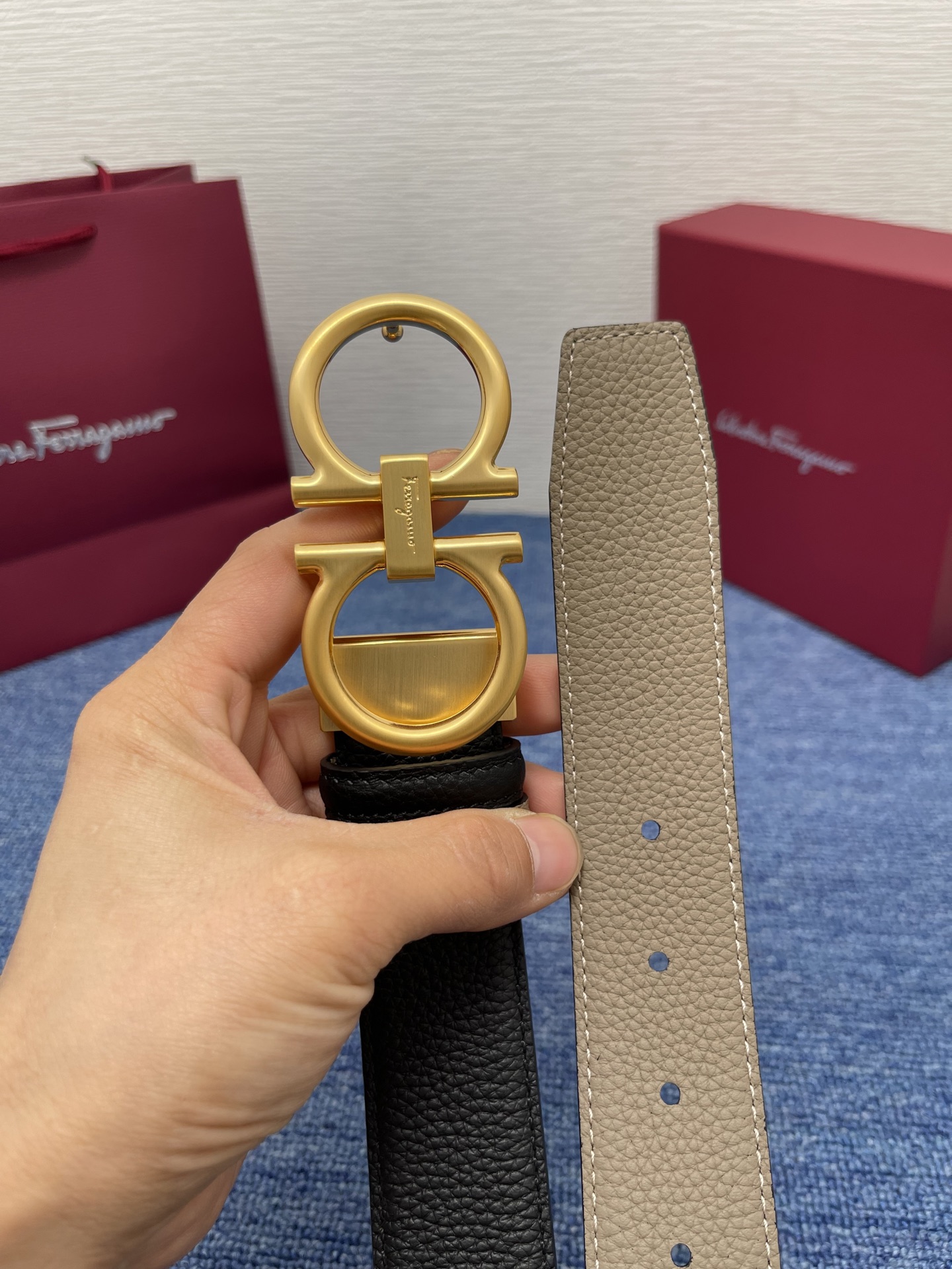 Salvatore Ferragamo Leather Belt Cow Leather Black M