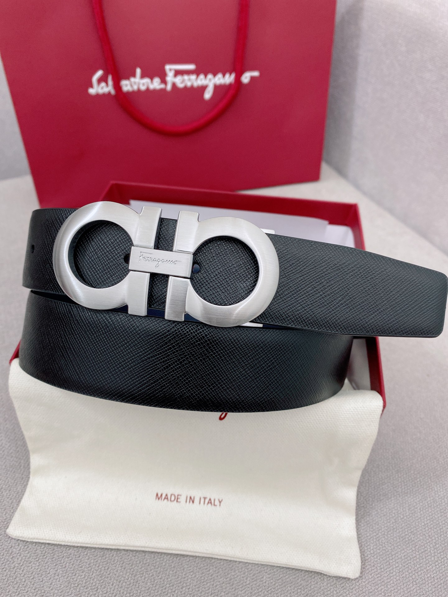 Salvatore Ferragamo Leather Belt Top Grain Leather M