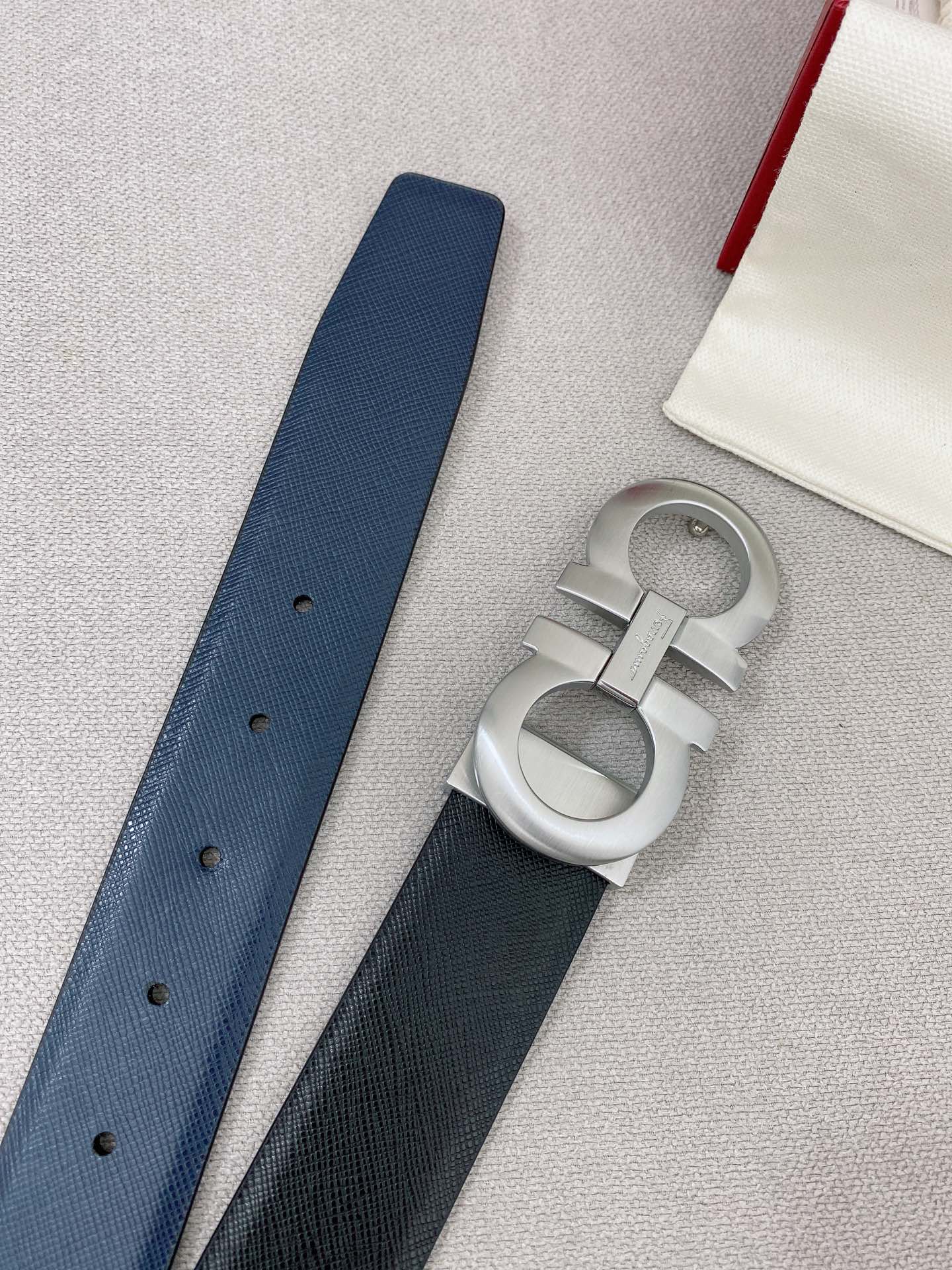 Salvatore Ferragamo Leather Belt Top Grain Leather M