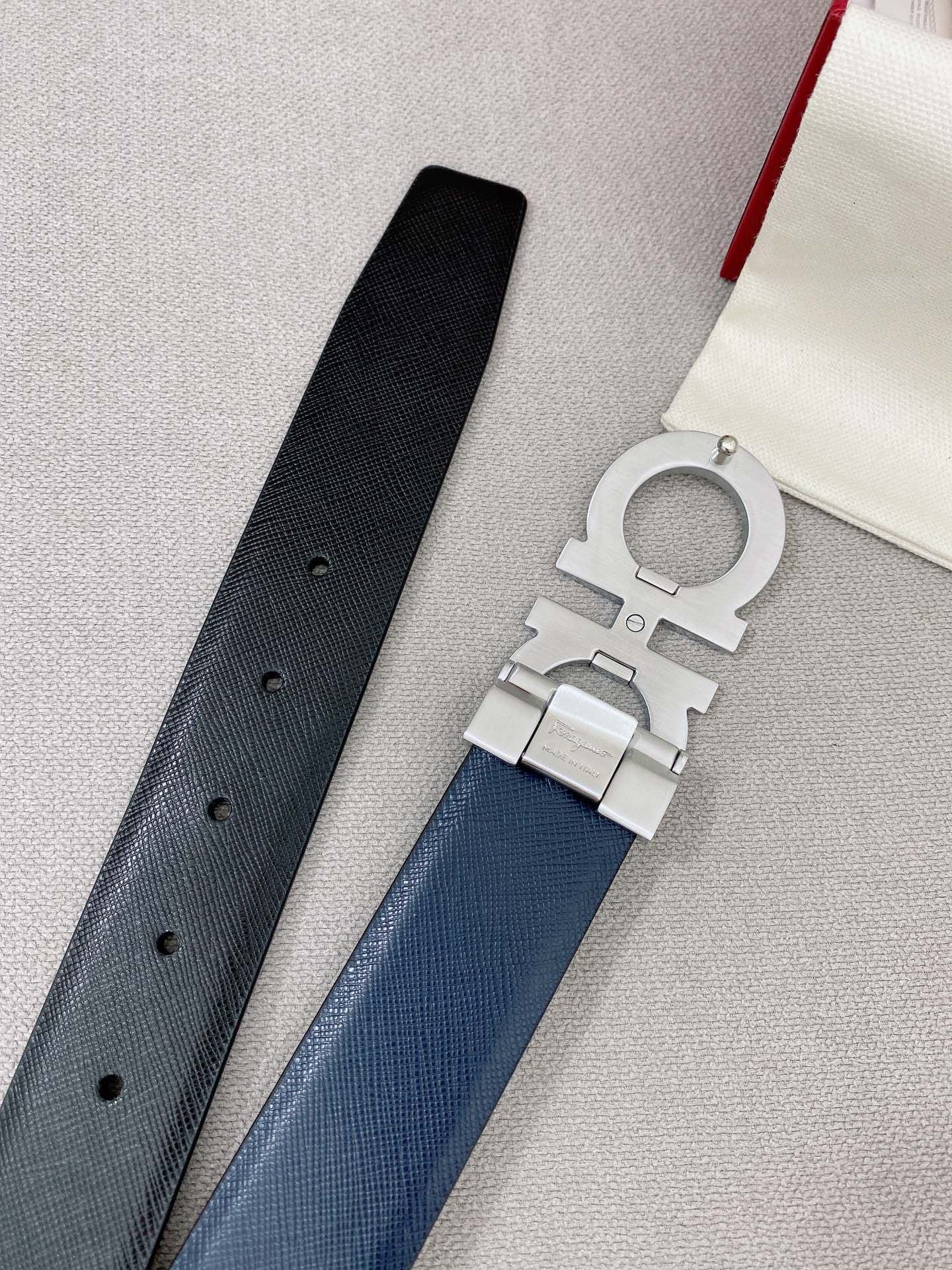 Salvatore Ferragamo Leather Belt Top Grain Leather M