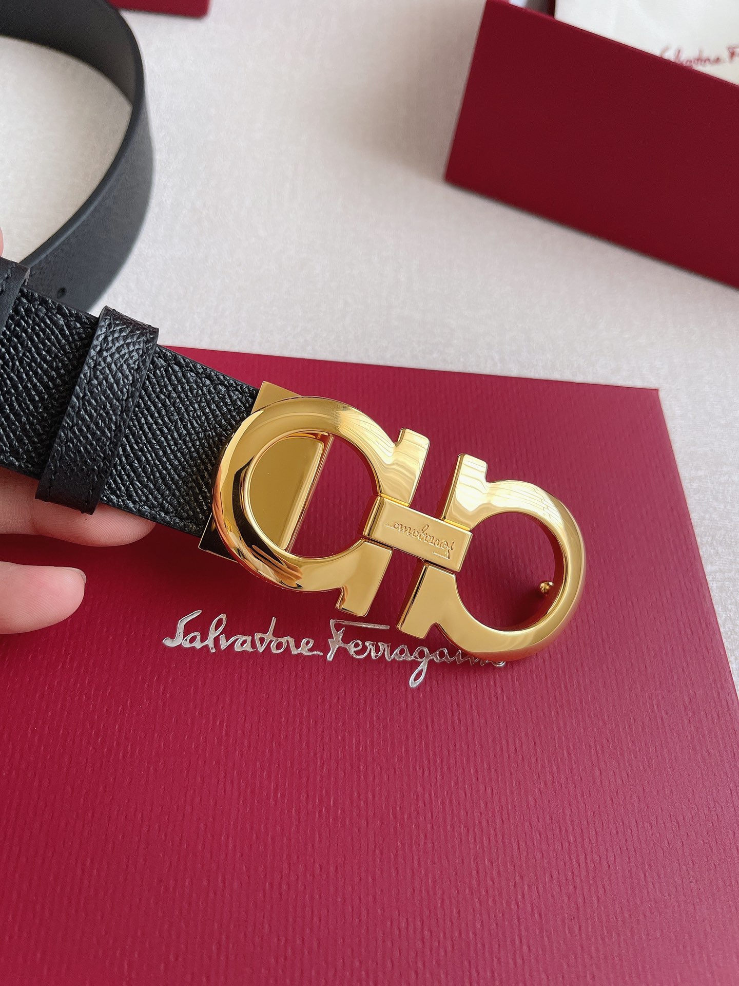 Salvatore Ferragamo Leather Belt Cow Leather Adjustable 35mm