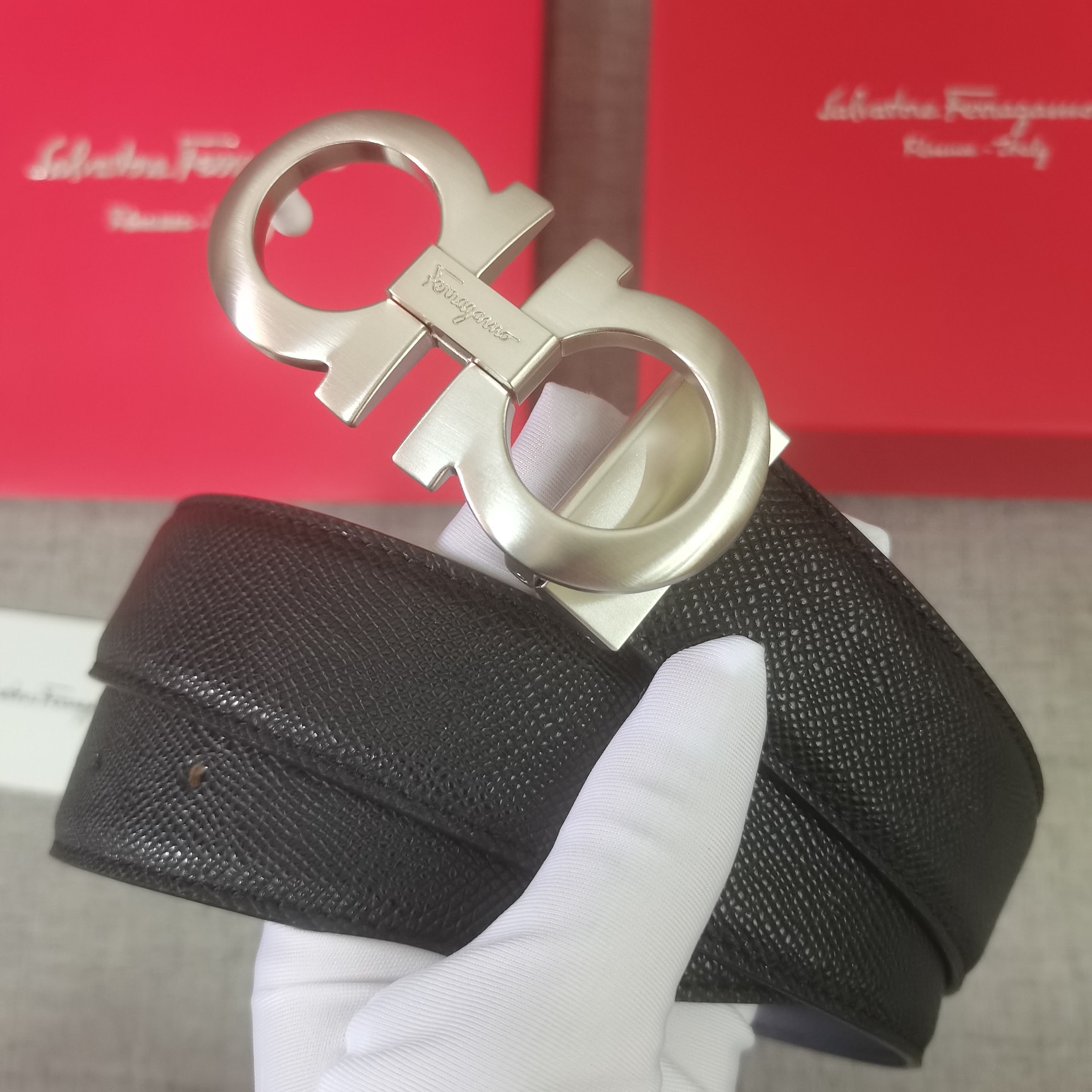 Salvatore Ferragamo Male Leather Belt Cow Leather M